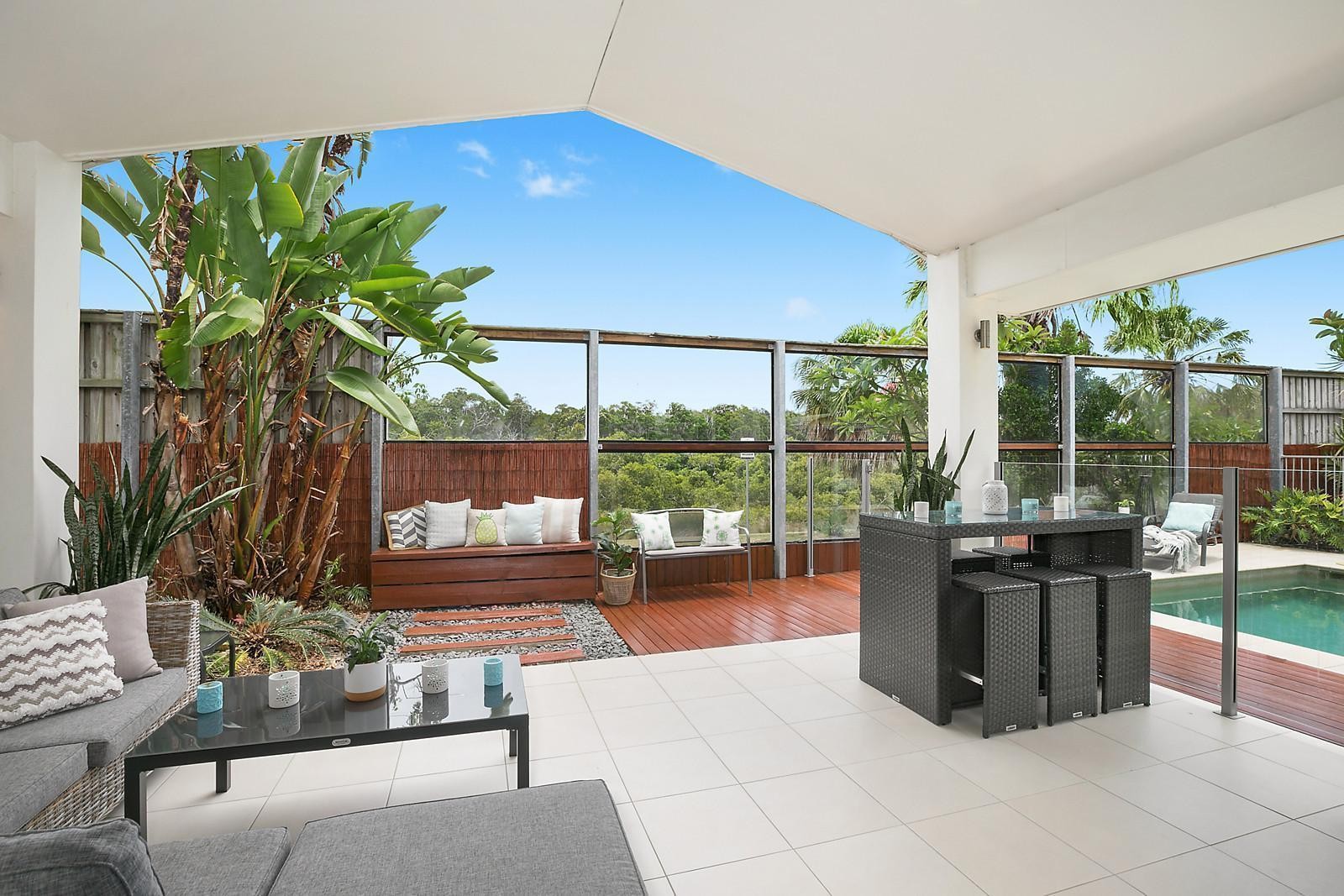 17 Easter Street, Kawana Island, QLD 4575
