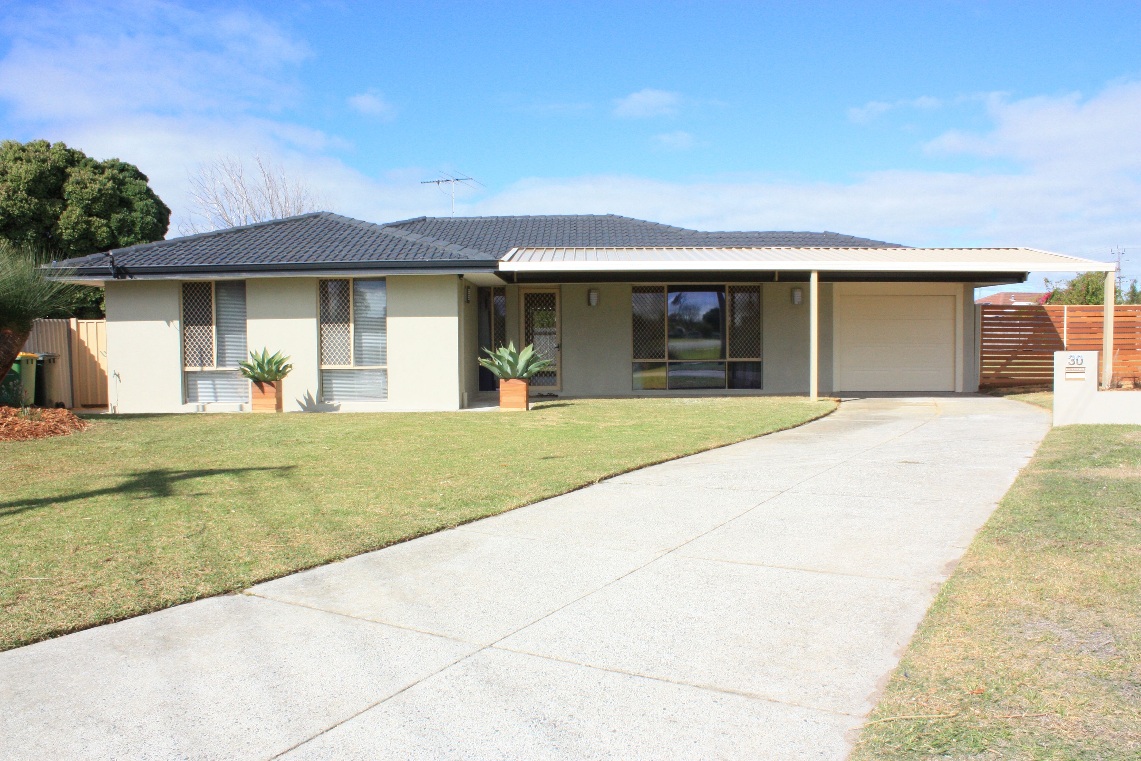 30 Campbell Way, Rockingham, WA 6168