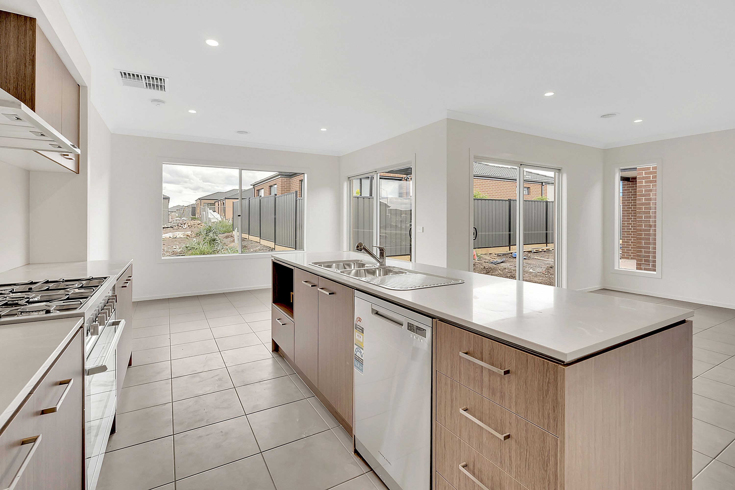 265 Highlander Drive, Craigieburn, VIC 3064