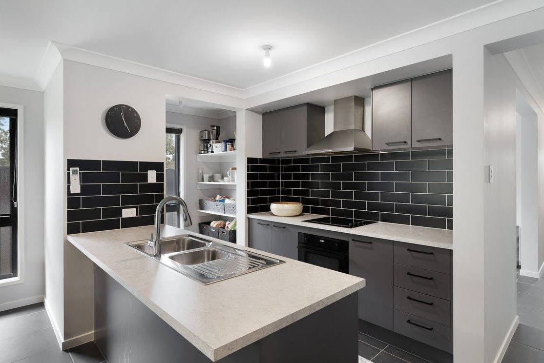 29 Golden Road, Morayfield, QLD 4506