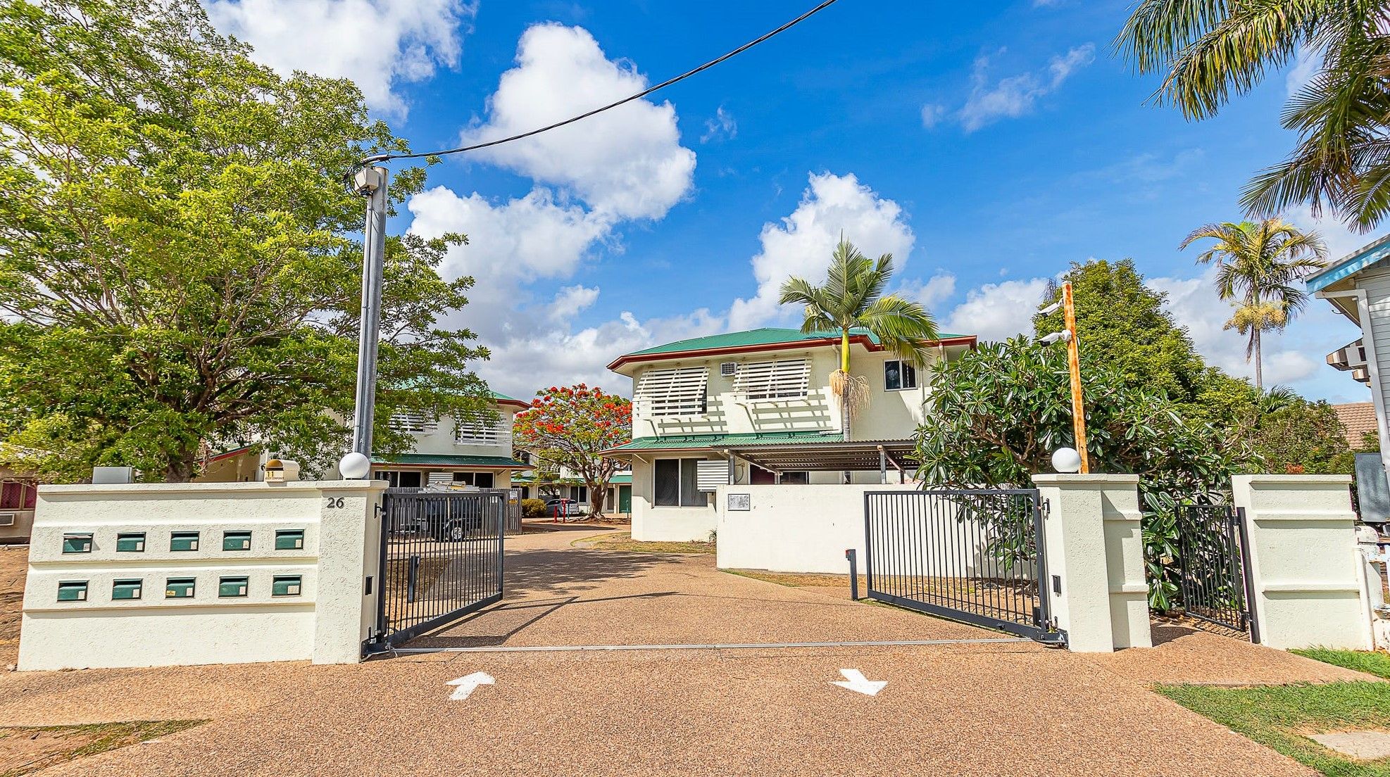 26-28 Derby Street, Pimlico QLD 4812