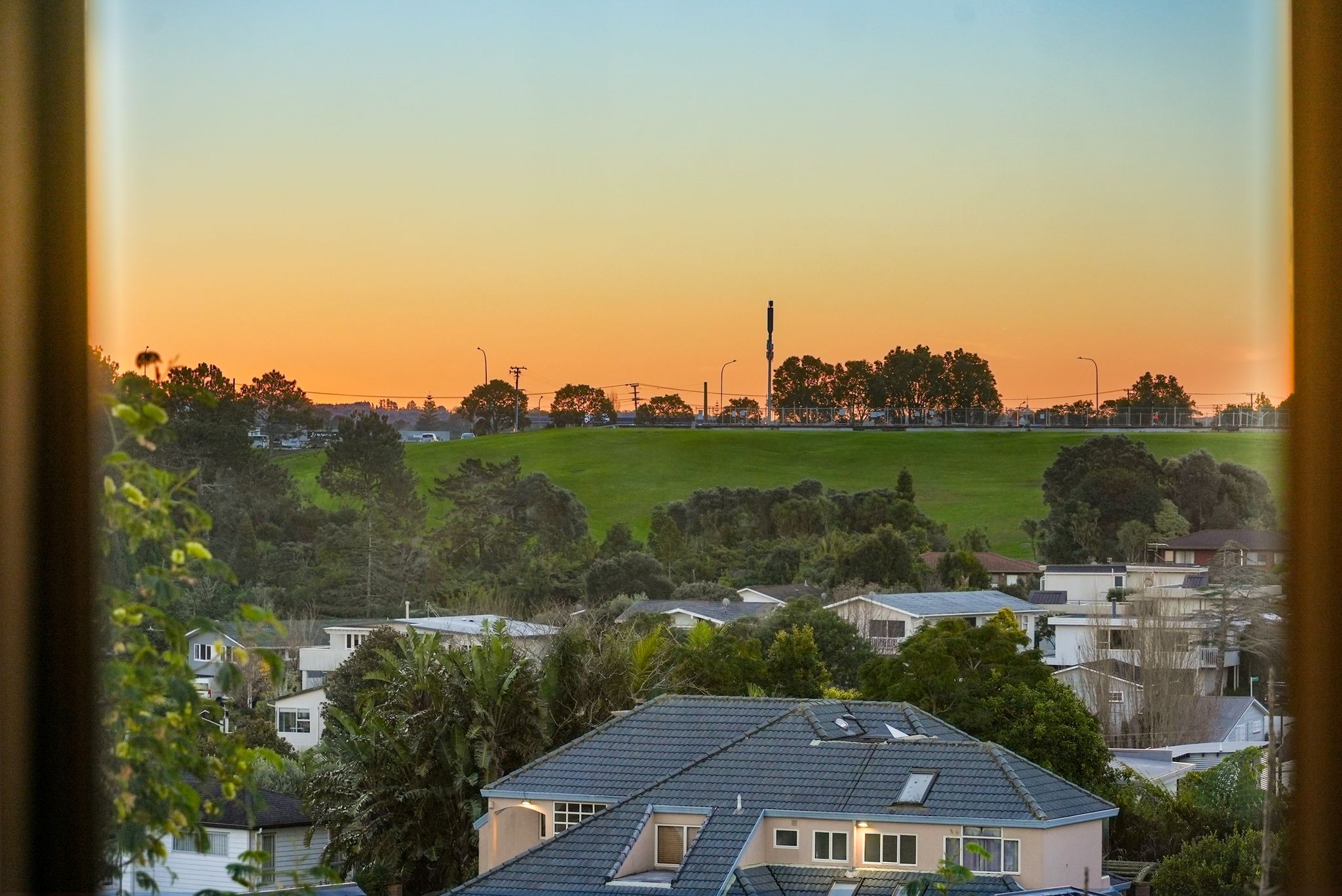 5/174 East Coast Road, Forrest Hill, North Shore City
