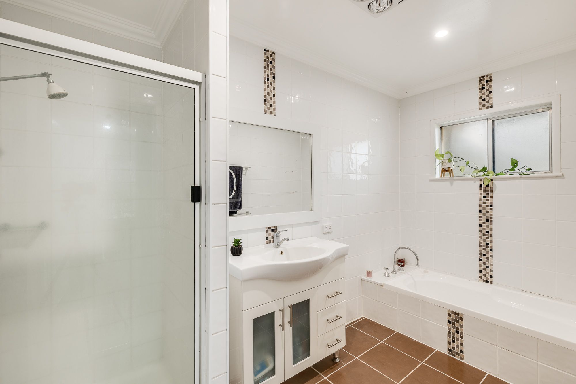 16 Weller Street — photo 12 of 16