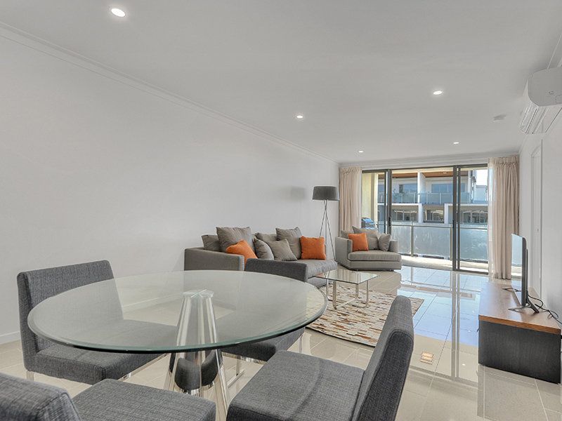 C109/8 Lochaber Street, Dutton Park, QLD 4102