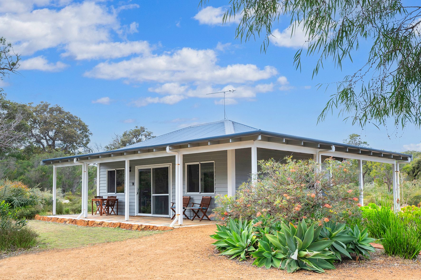 364 Marrinup Drive — photo 8 of 26