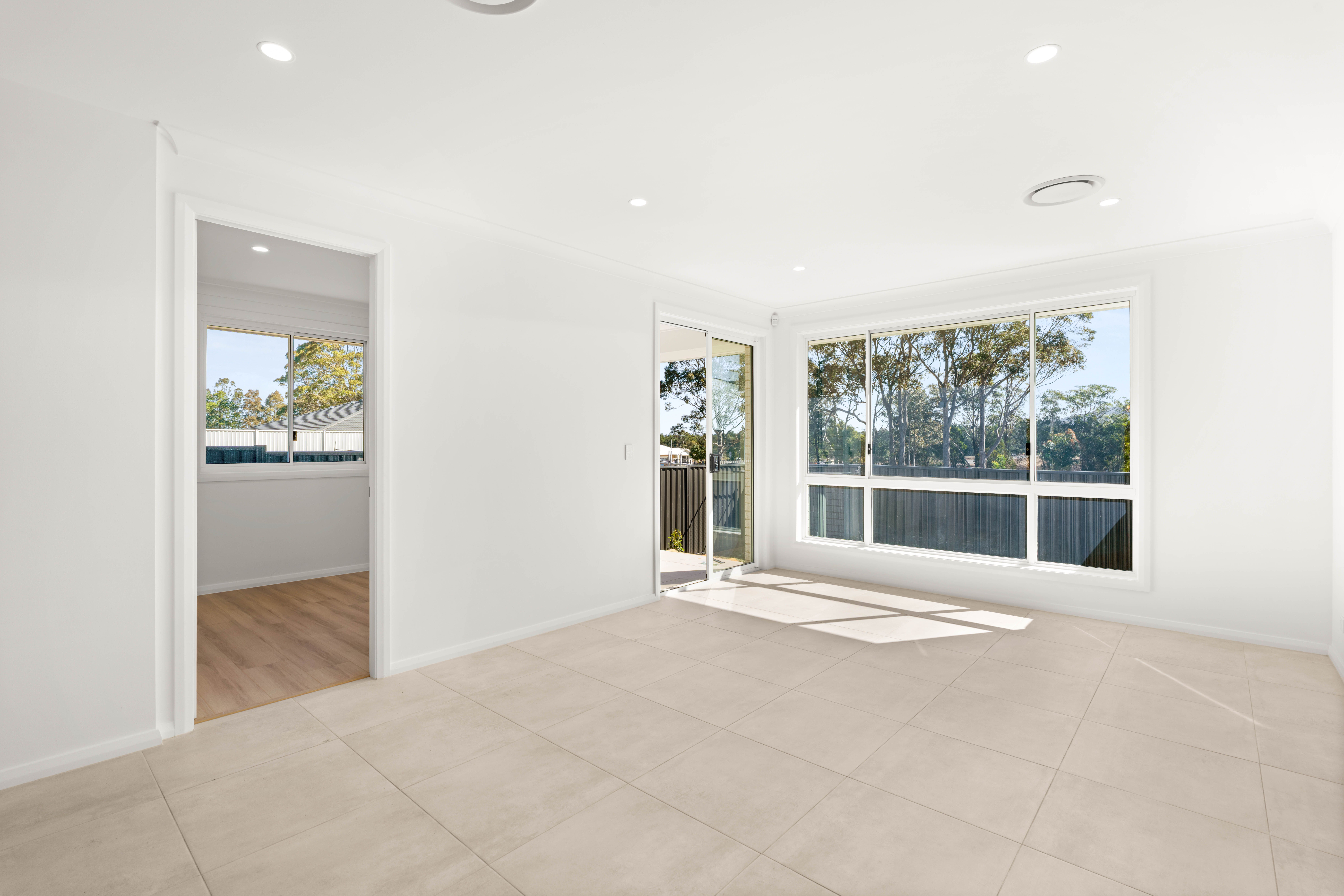 32 Myrtle Drive — photo 5 of 10