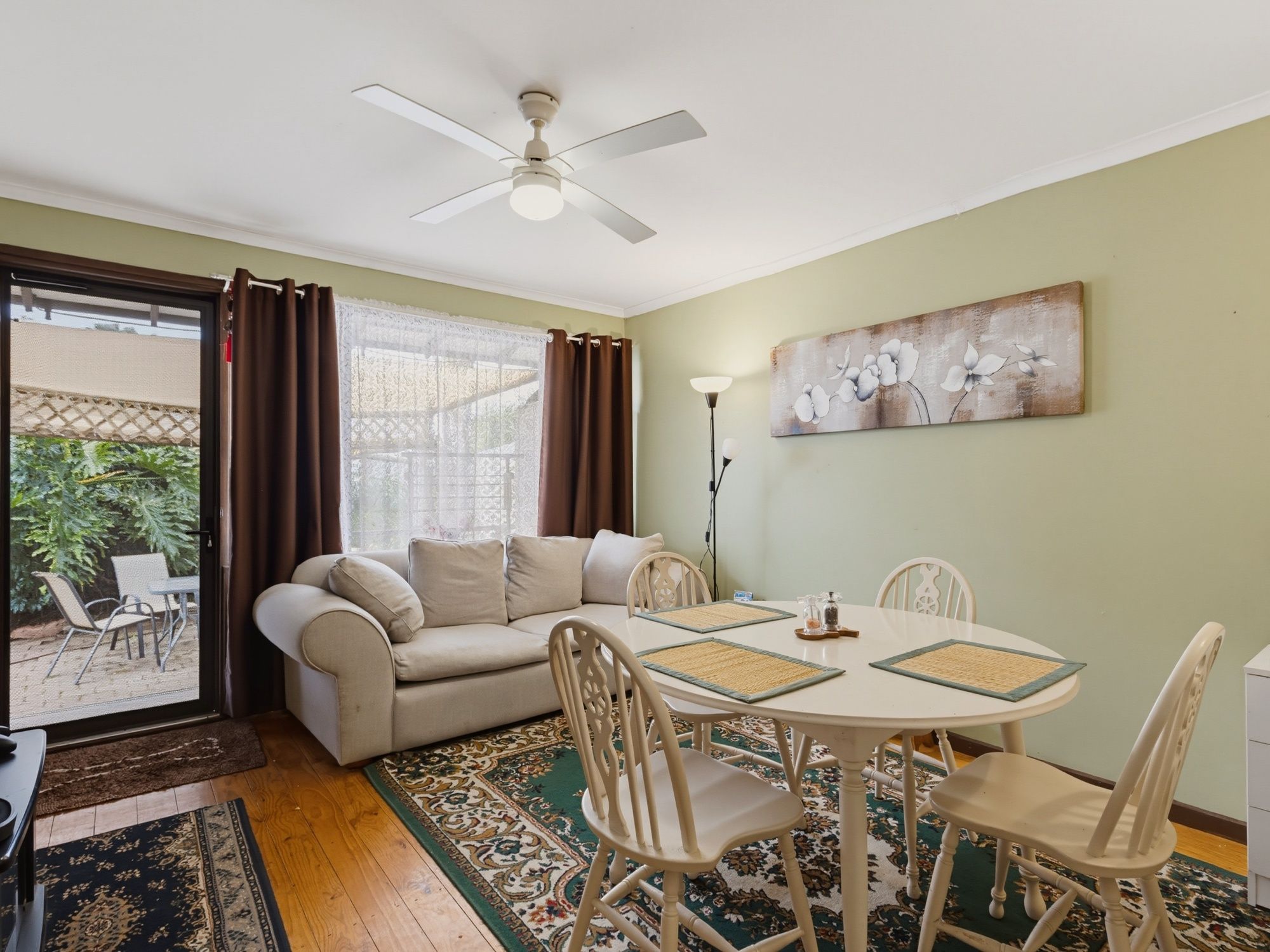63 Glenhelen Road — photo 6 of 16