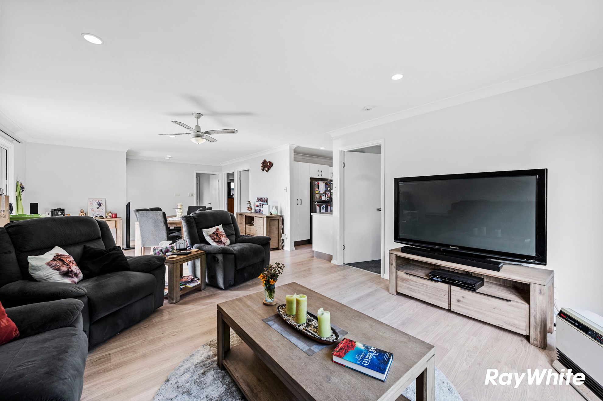 44 Hector Mcwilliam Drive — photo 3 of 23