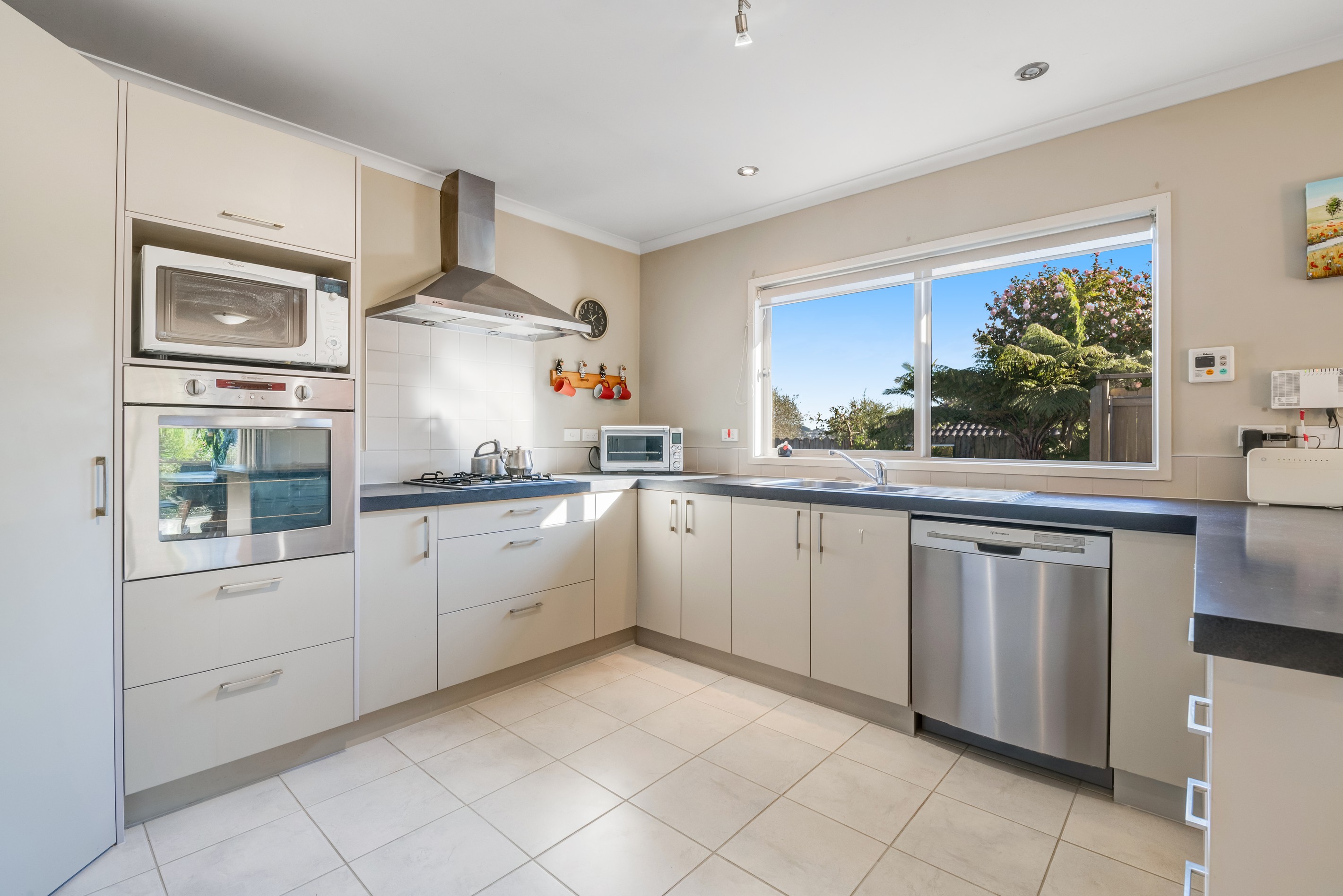 44 Seamount Drive, Red Beach, Rodney