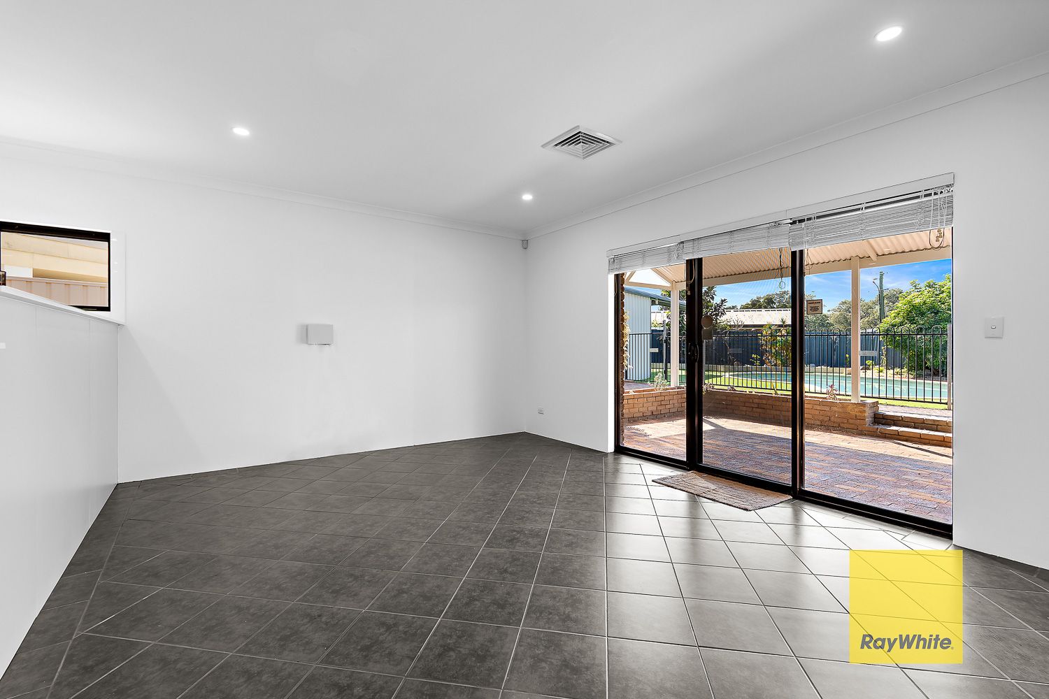 45 Ningaloo Way — photo 5 of 19