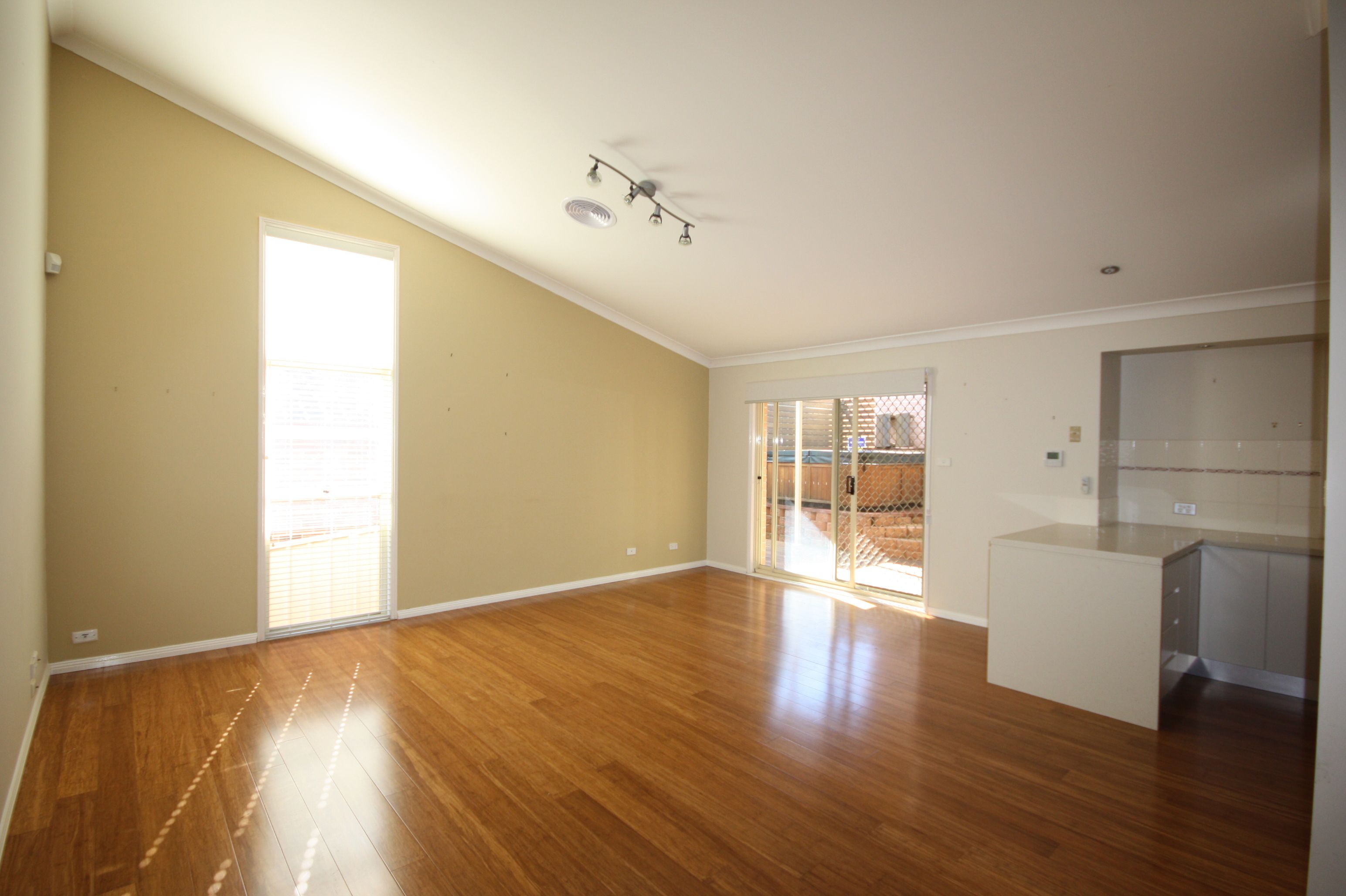 25 Hartford Street, Glen Alpine, NSW 2560