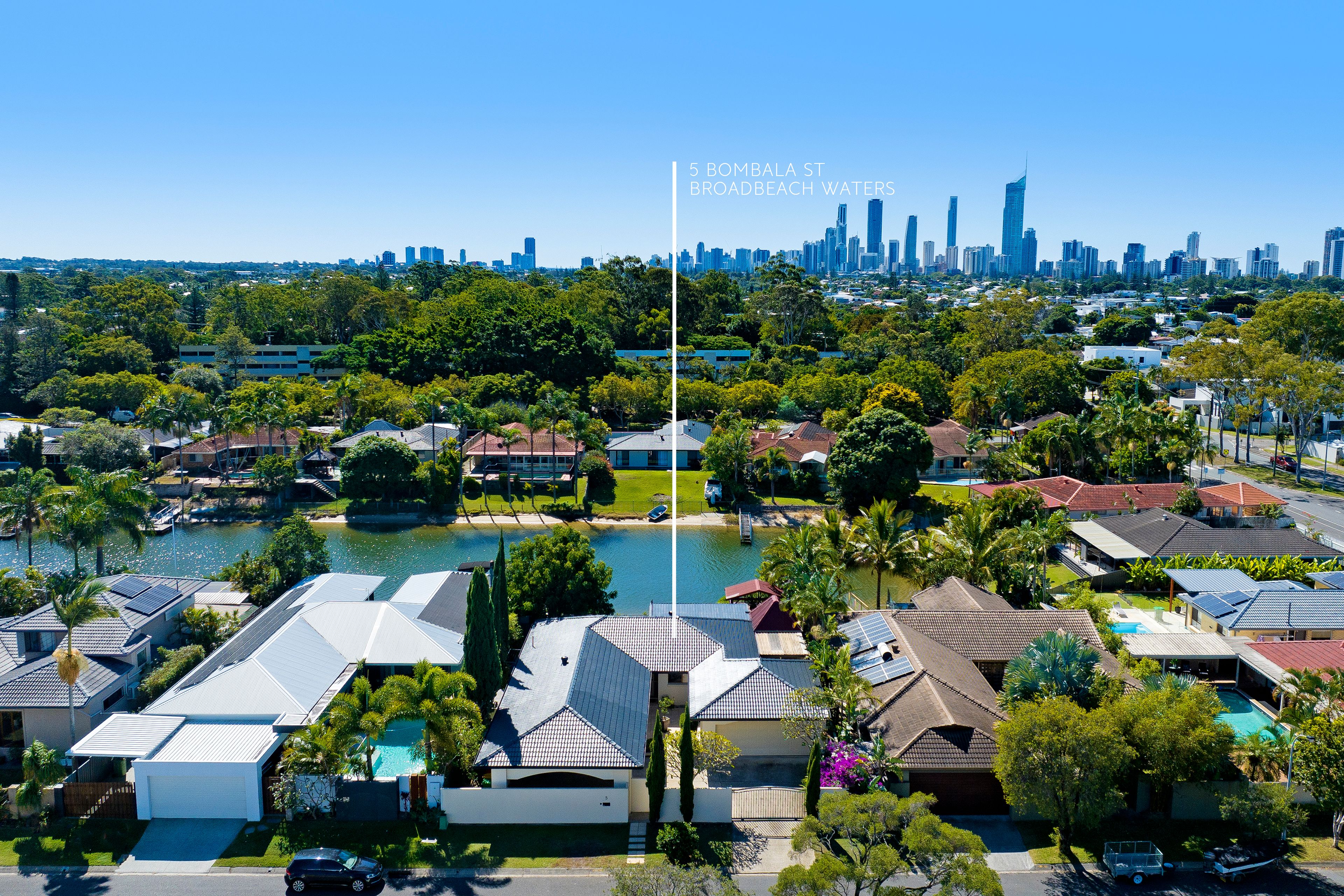 5 Bombala Street, Broadbeach Waters QLD 4218