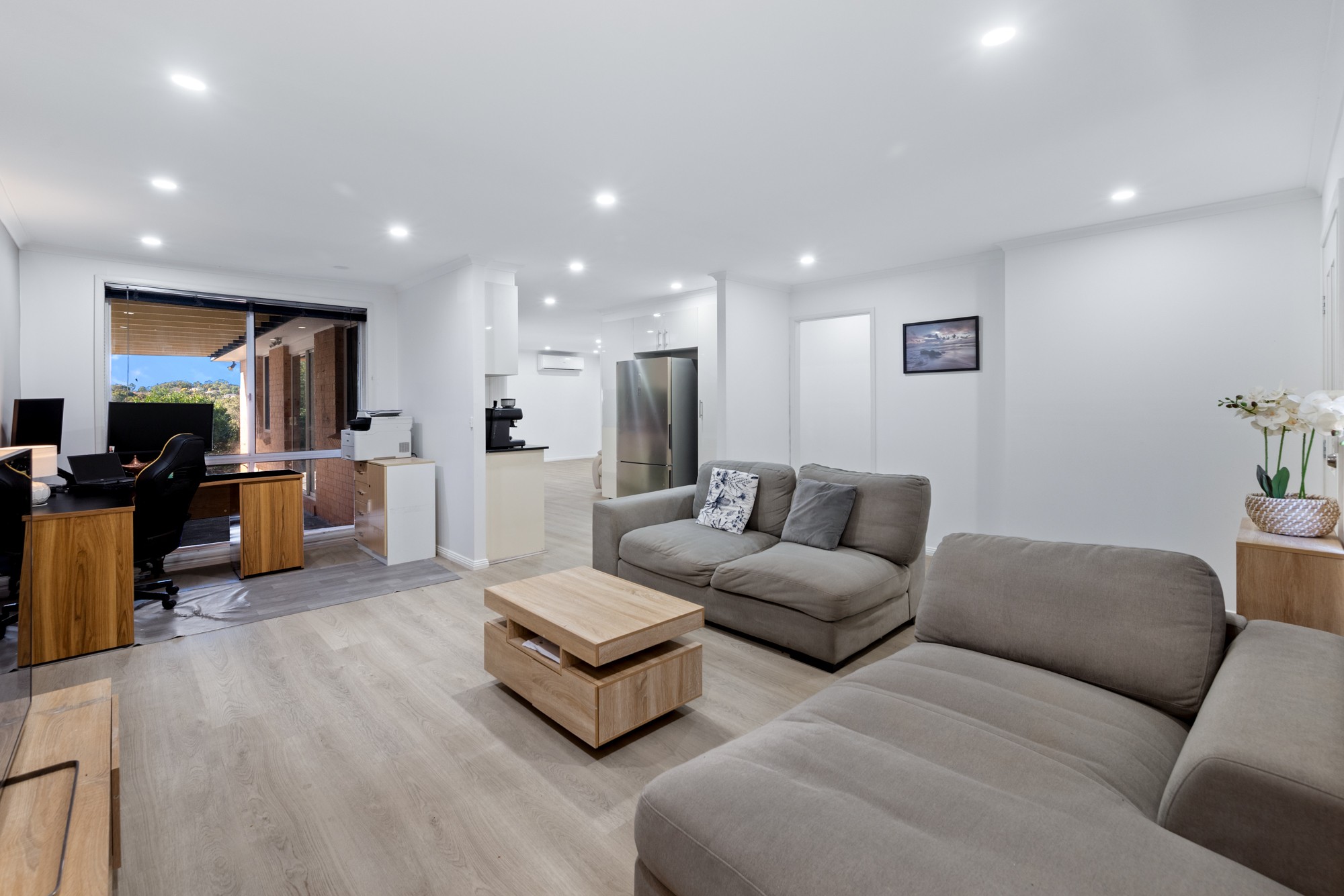 4 Westland Close, Raby, NSW 2566