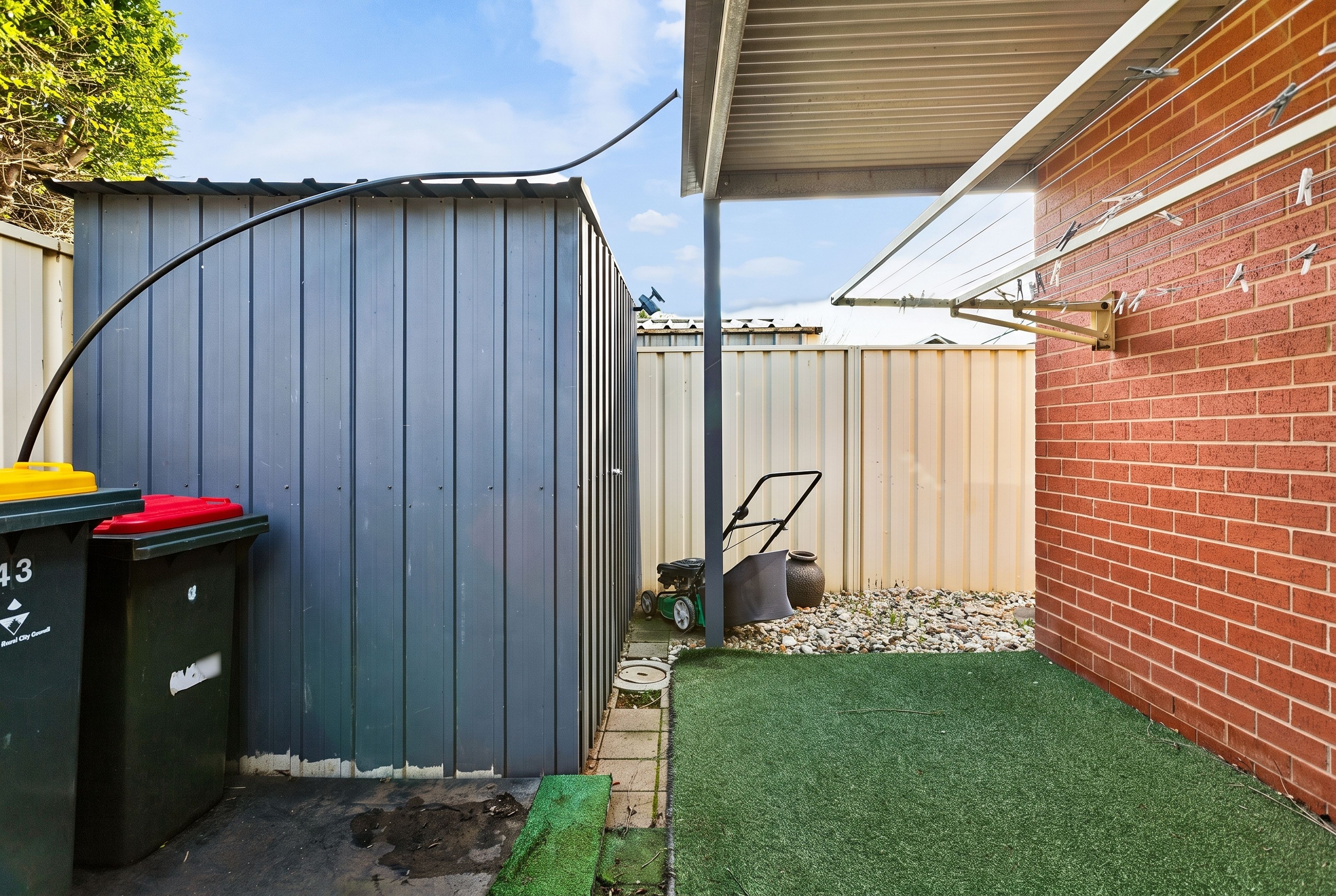 43 Golden Ash Drive — photo 18 of 19