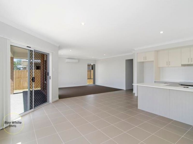 8 Lamont Street, Coomera, QLD 4209