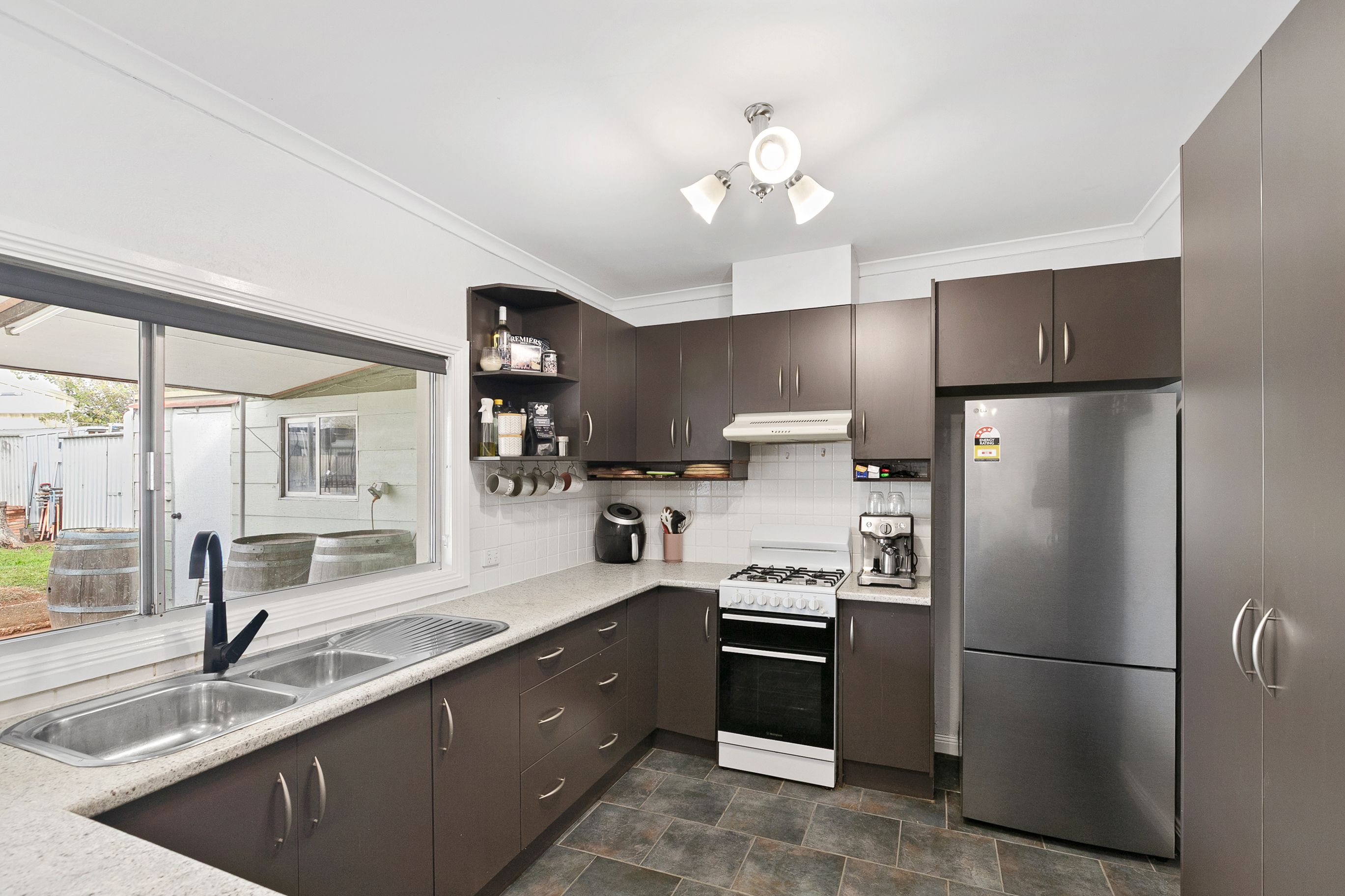 14 Waltham Street — photo 5 of 22