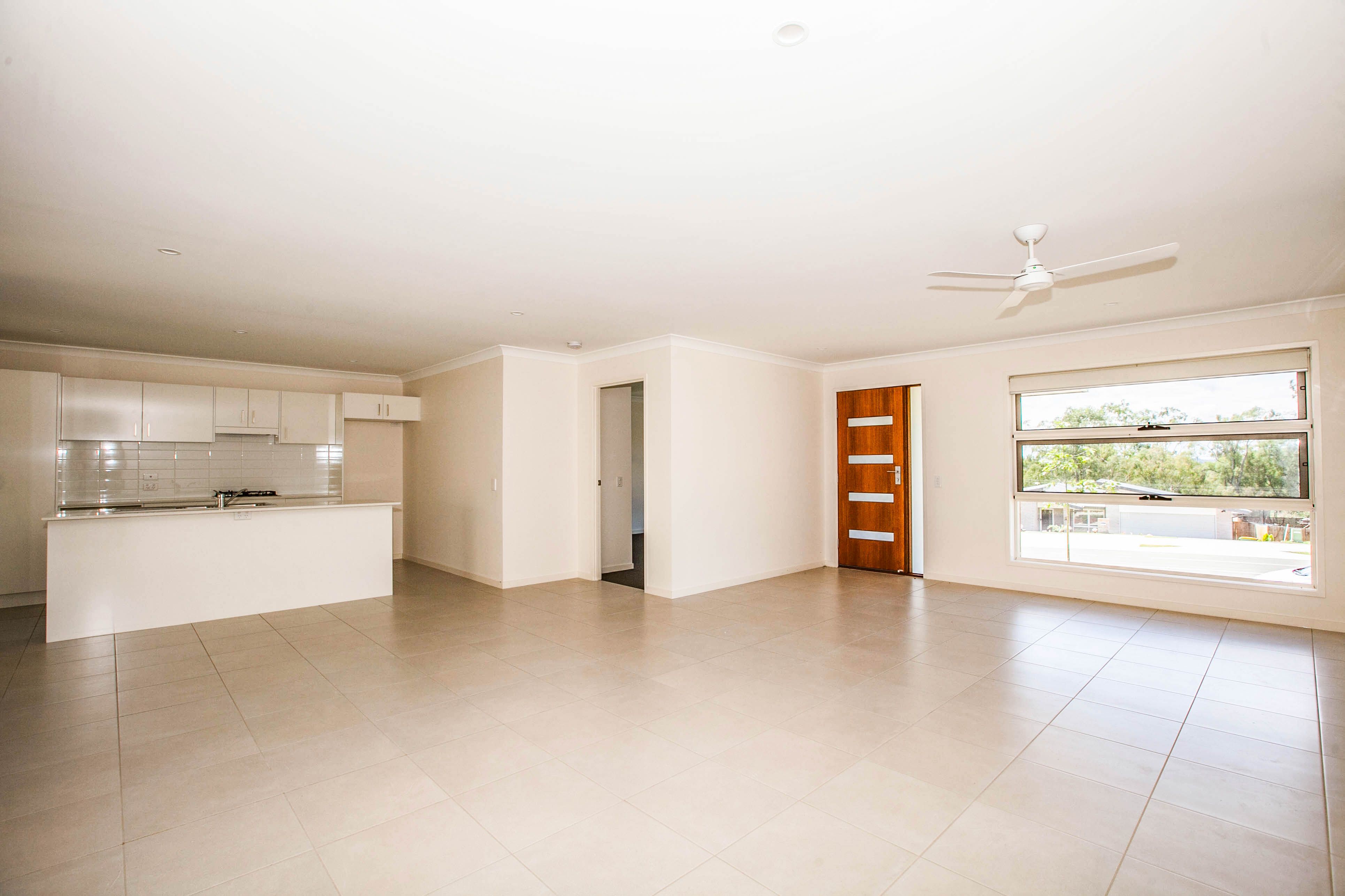 16 Soho Drive, Deebing Heights, QLD 4306