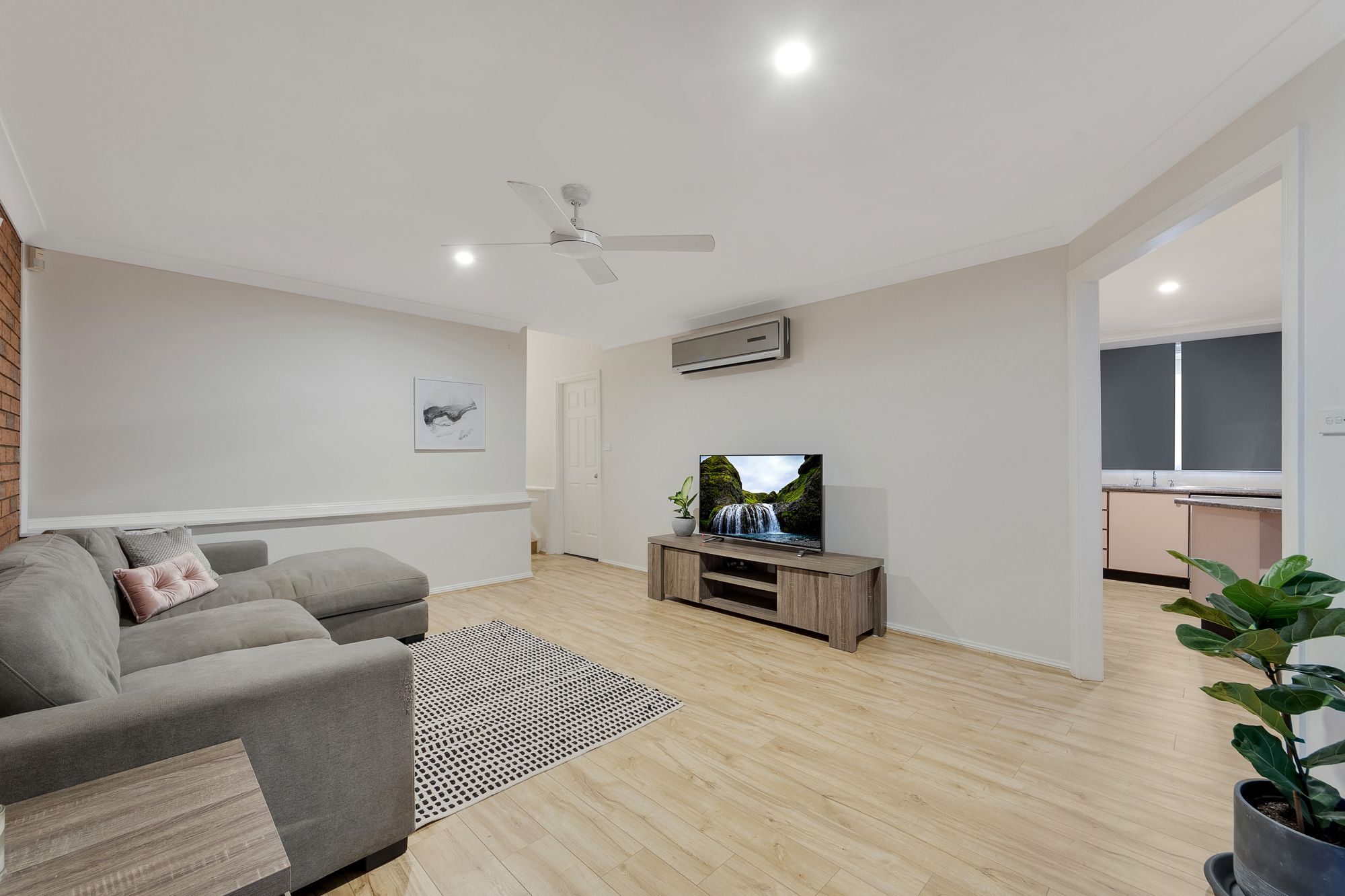 Bradbury, NSW 2560