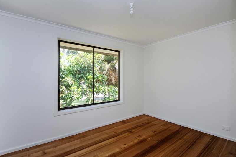 2/18 Powell Street, Reservoir, VIC 3073