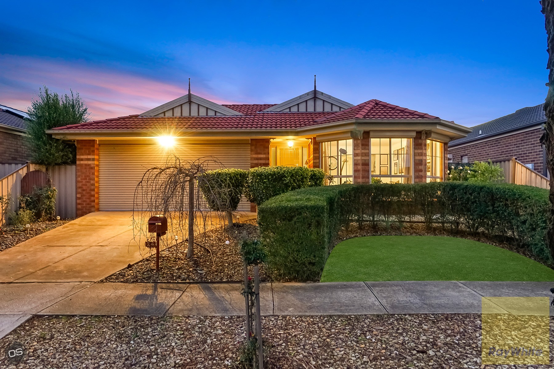 24 Ironbark Grove, Burnside Heights, VIC 3023