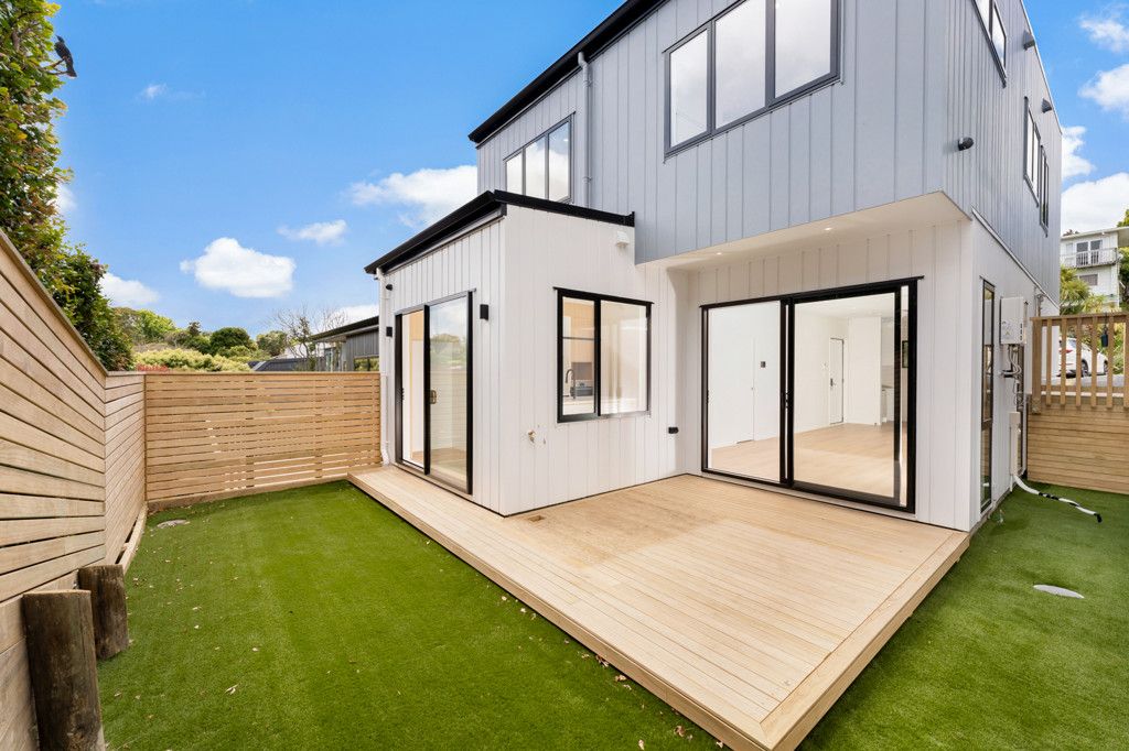 2/3a Long Bay Drive, Torbay, North Shore City