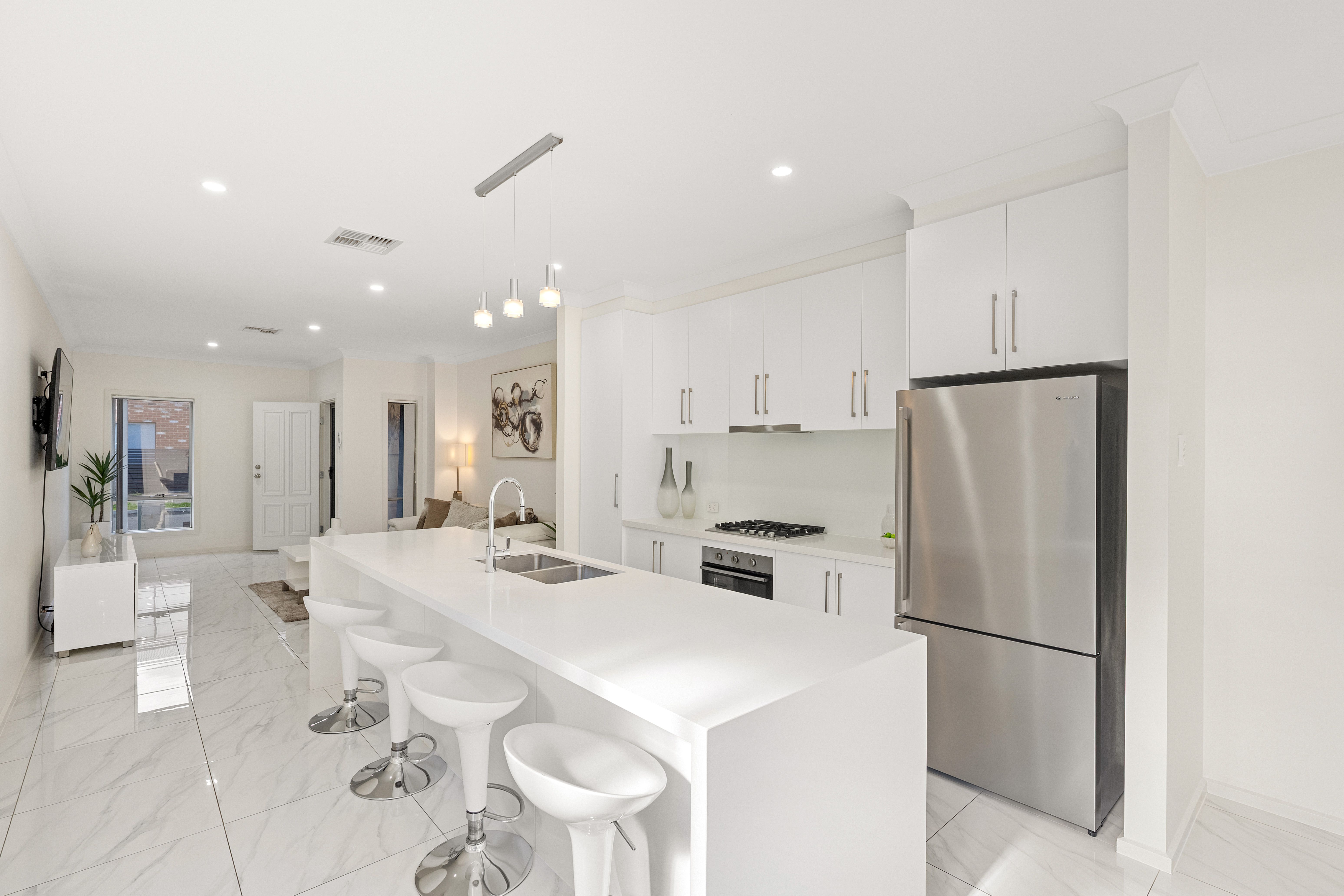 18 Pultawilta Avenue — photo 8 of 23