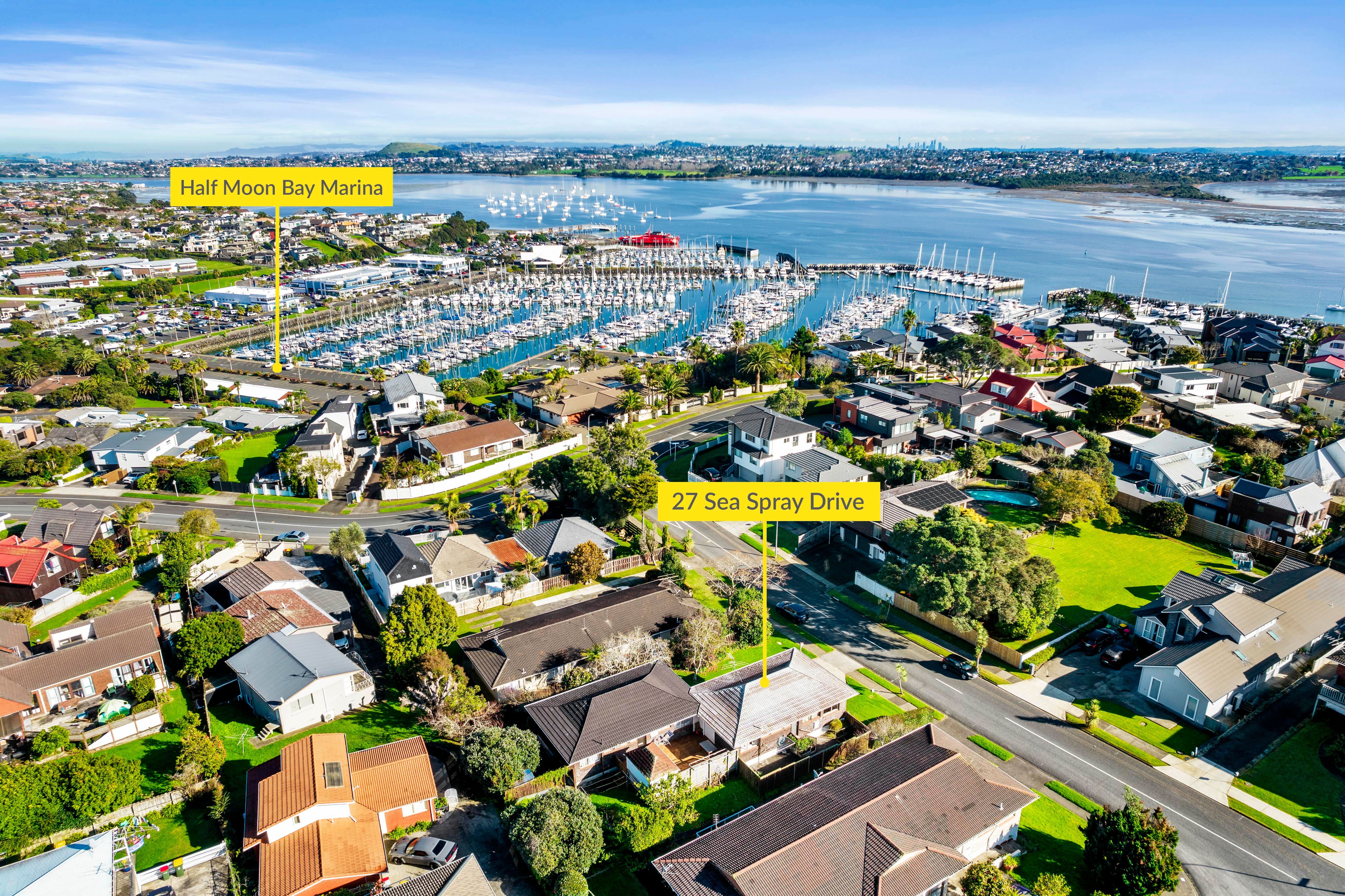 1/27 Sea Spray Drive, Half Moon Bay, Manukau City