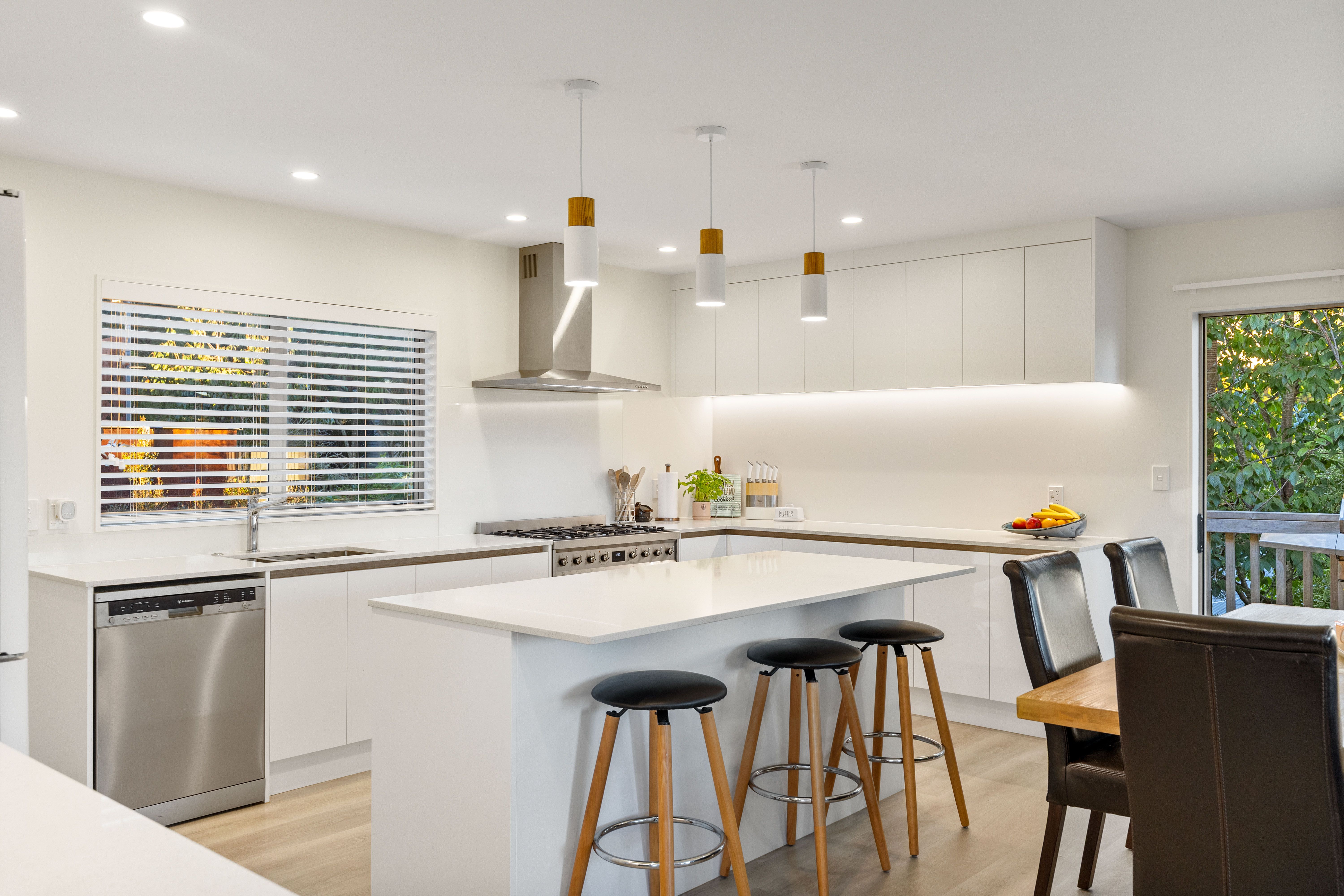 57B Rangeview Road, Sunnyvale, Waitakere City