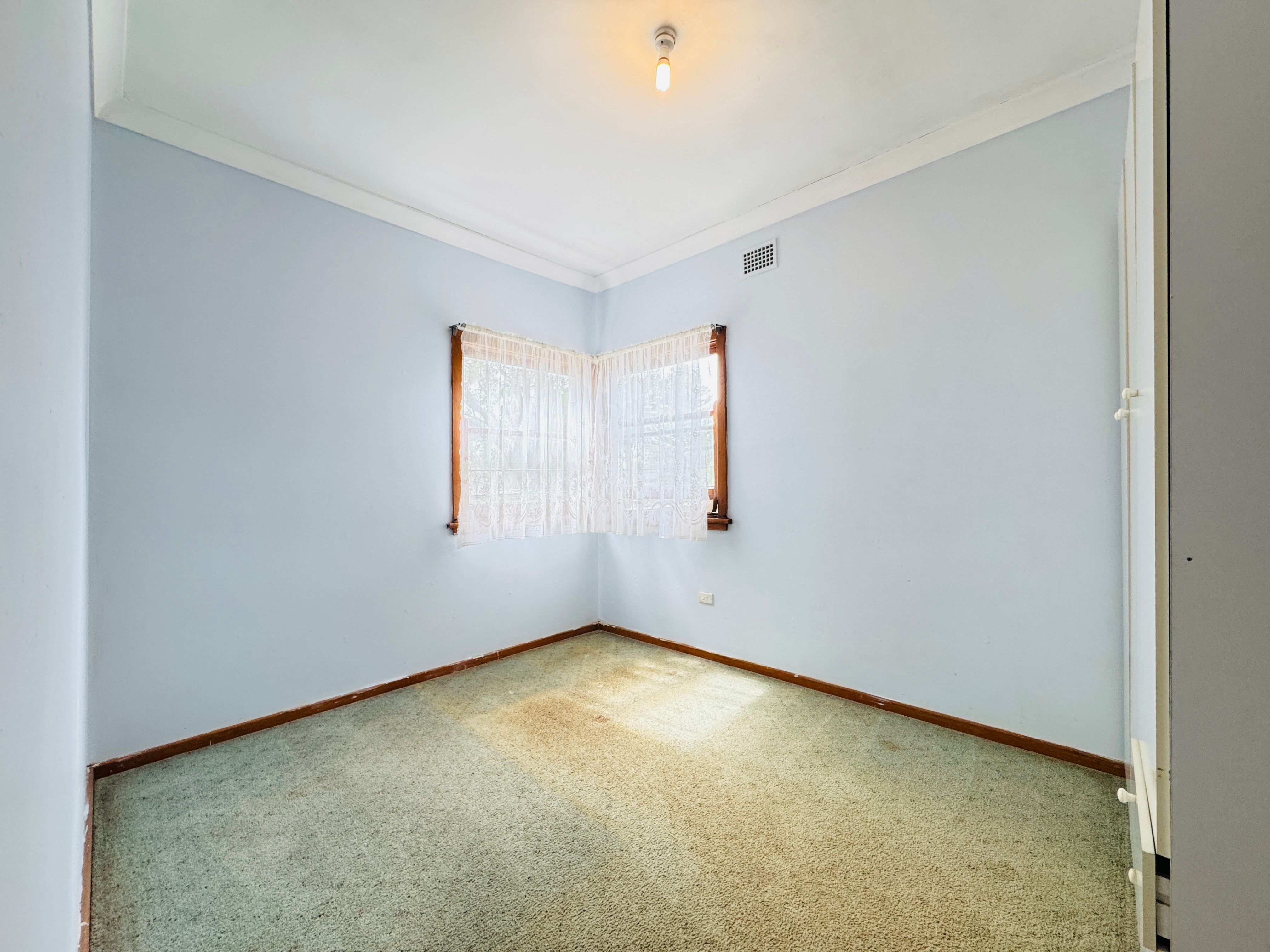 47 Central Road — photo 7 of 13