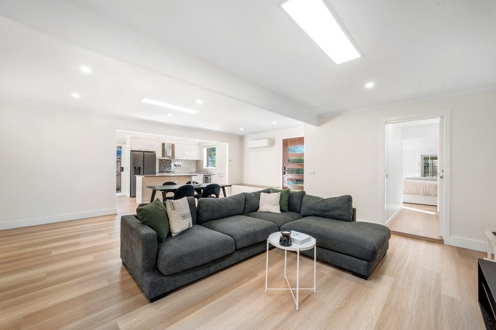 1/11 Stephen Street — photo 4 of 23