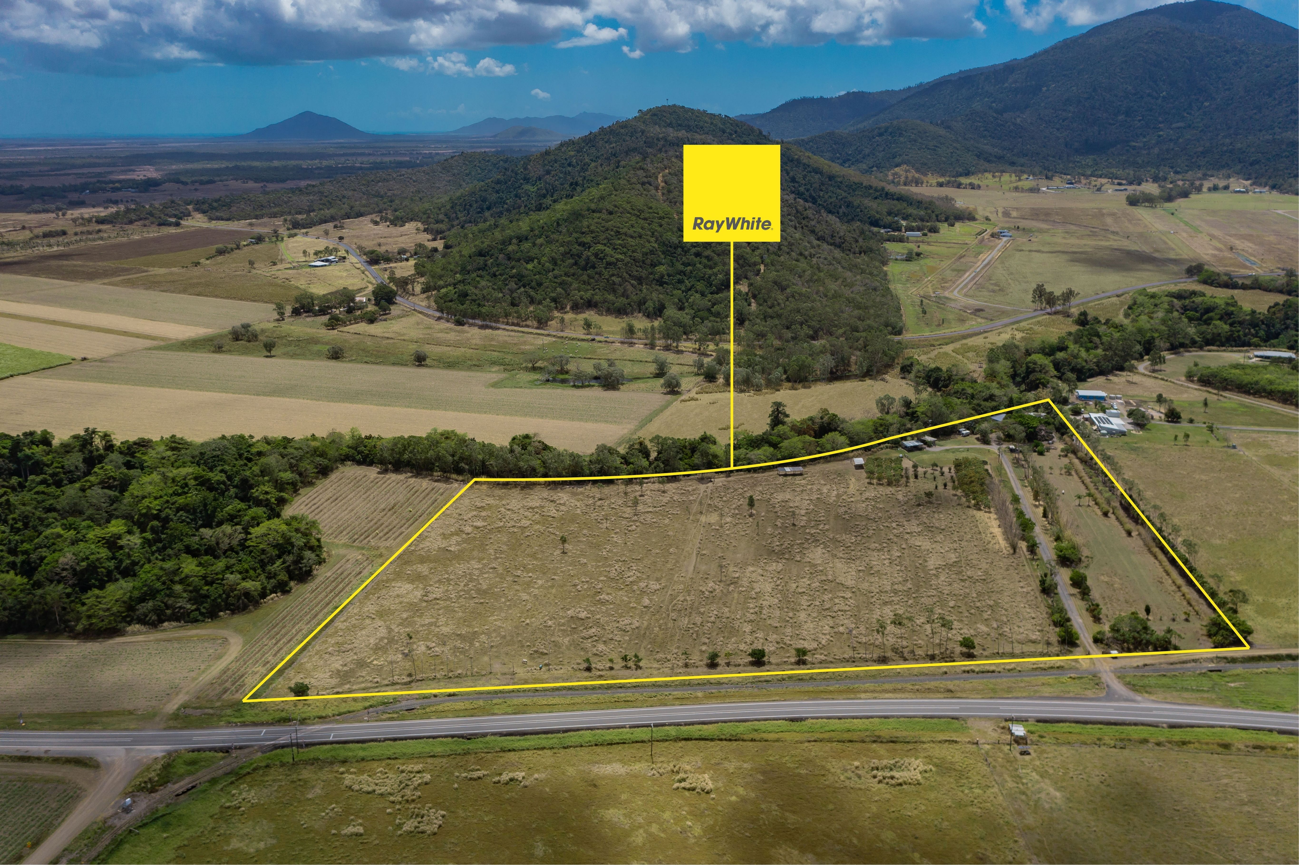 13640 Bruce Highway — photo from Ray White Whitsunday