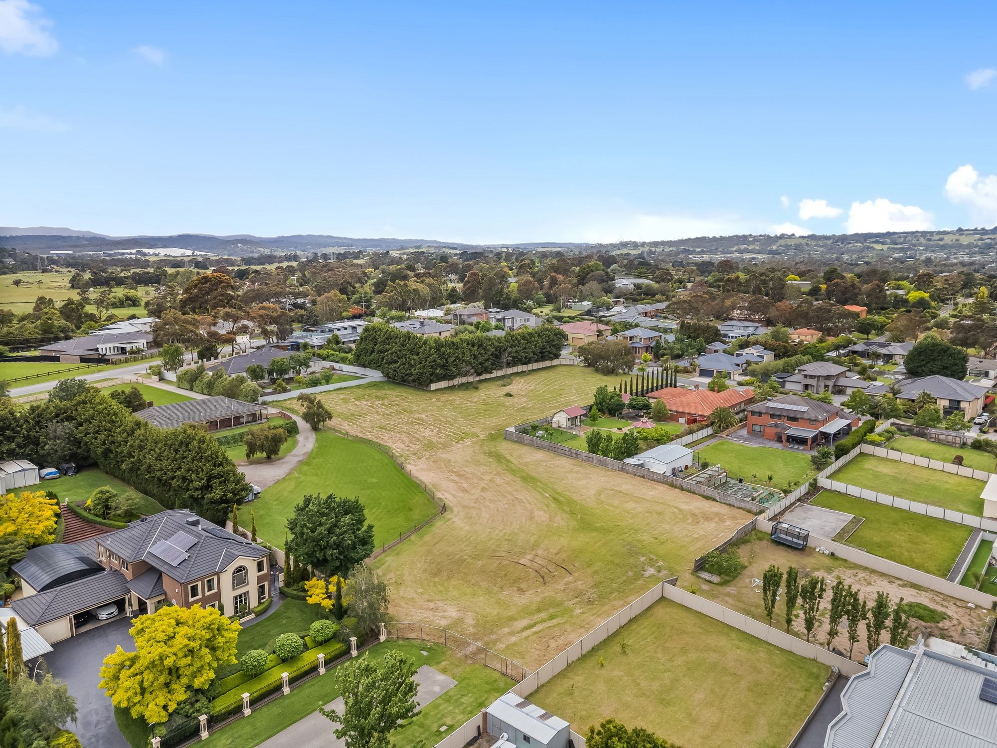 6 Manorlane Place, Narre Warren North, VIC 3804