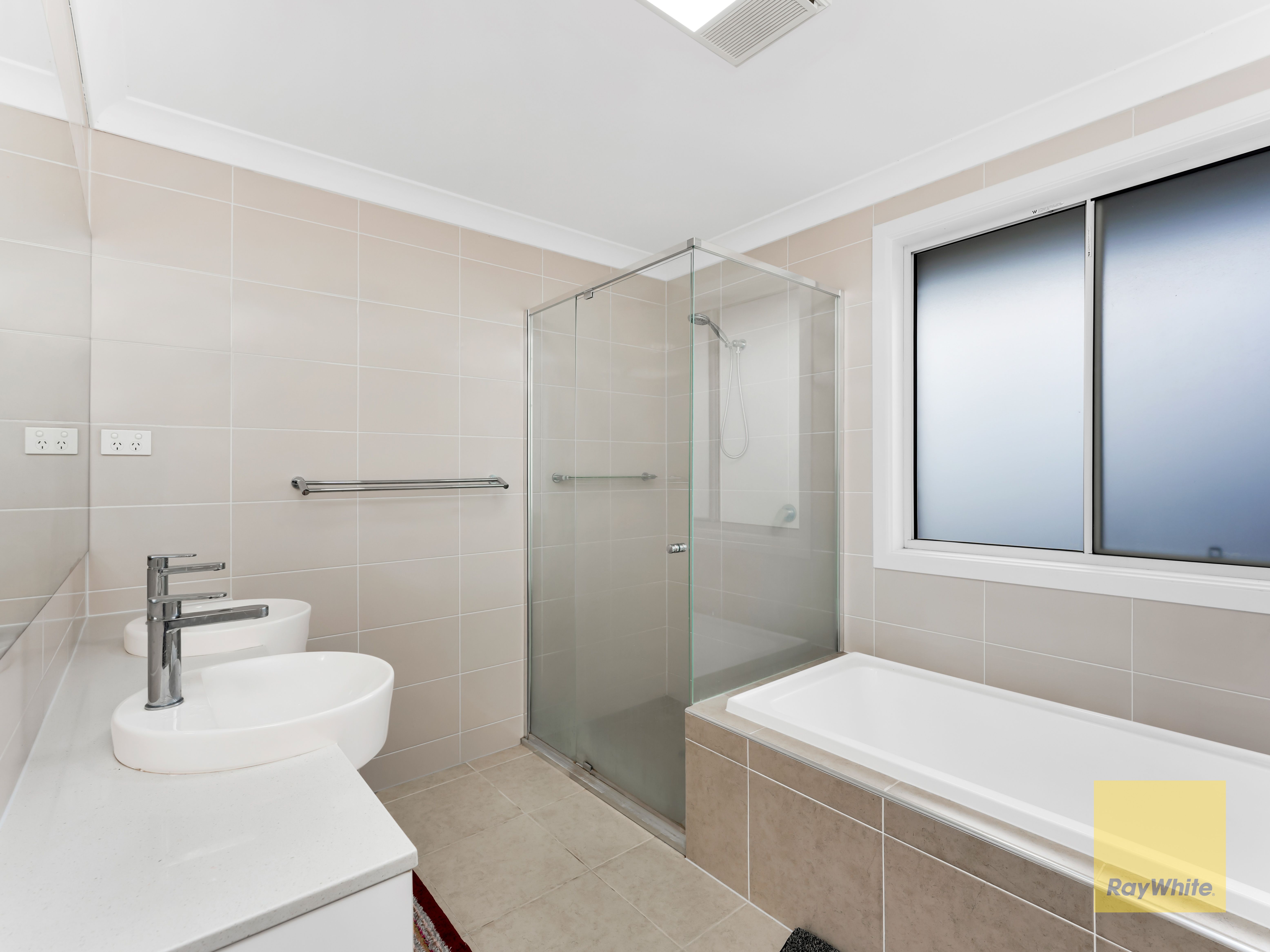 37 Hydrus Street — photo 12 of 17