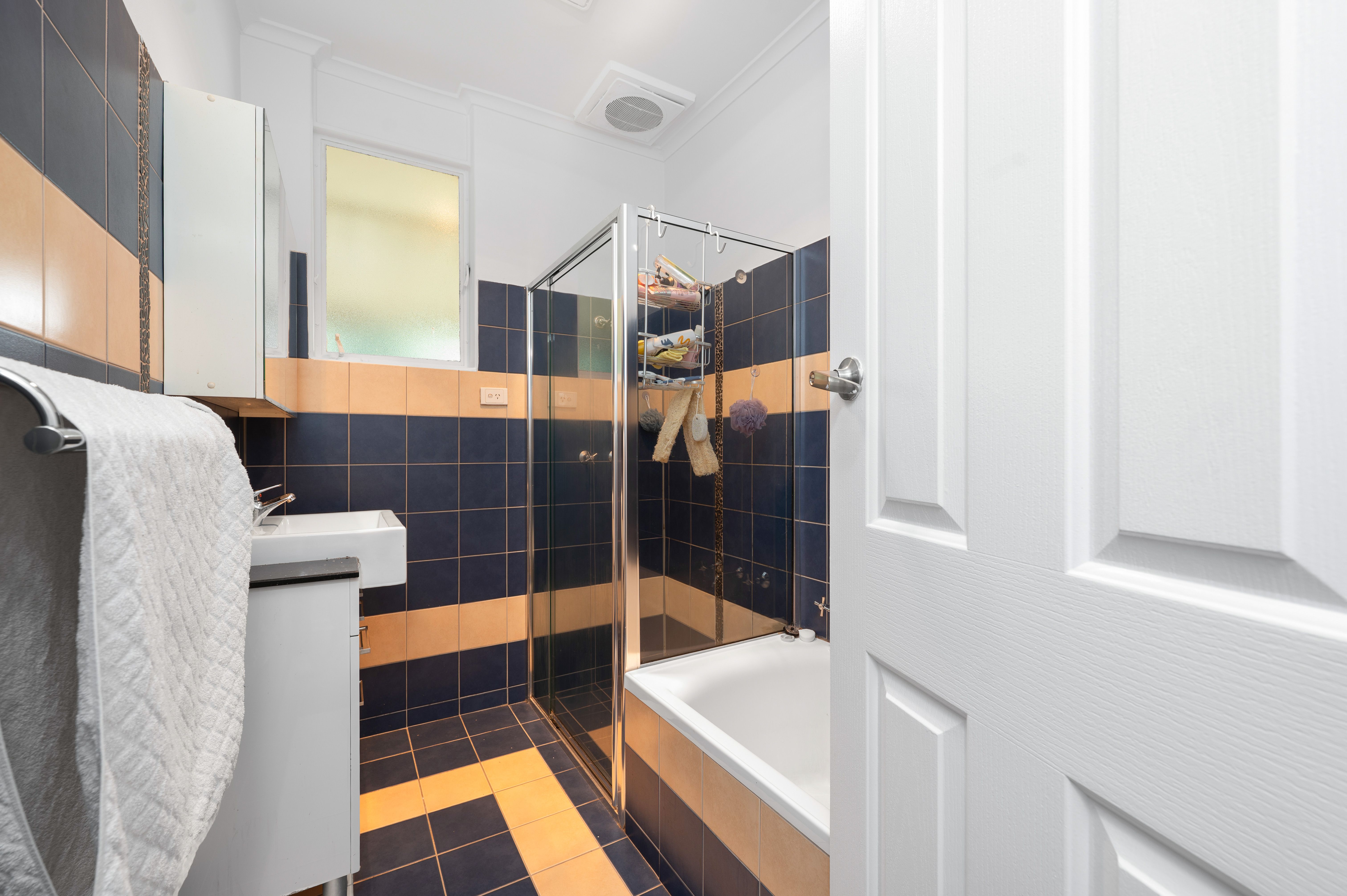 13 Bolton Road — photo 10 of 14