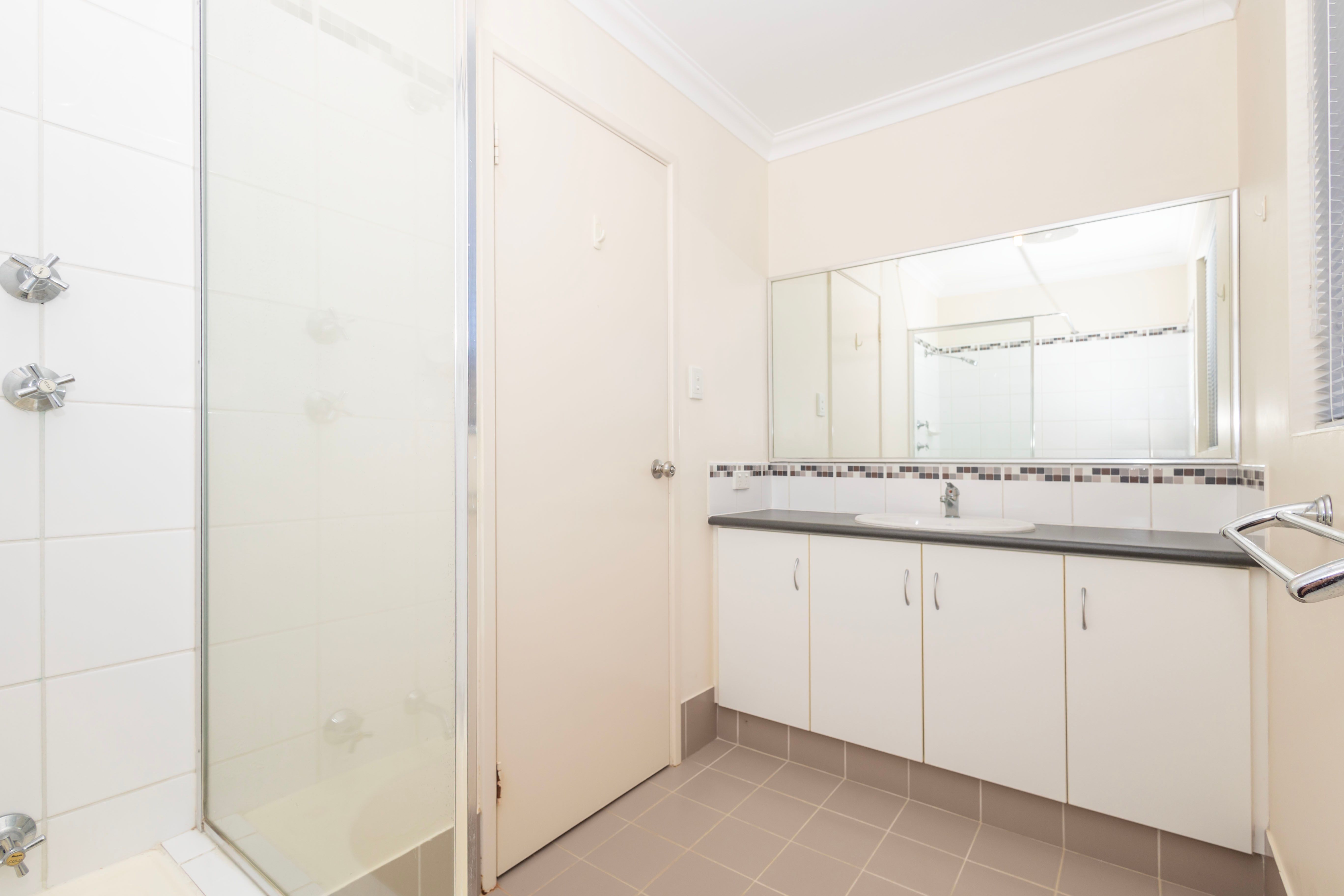 29 Dryandra Boulevard — photo 18 of 24