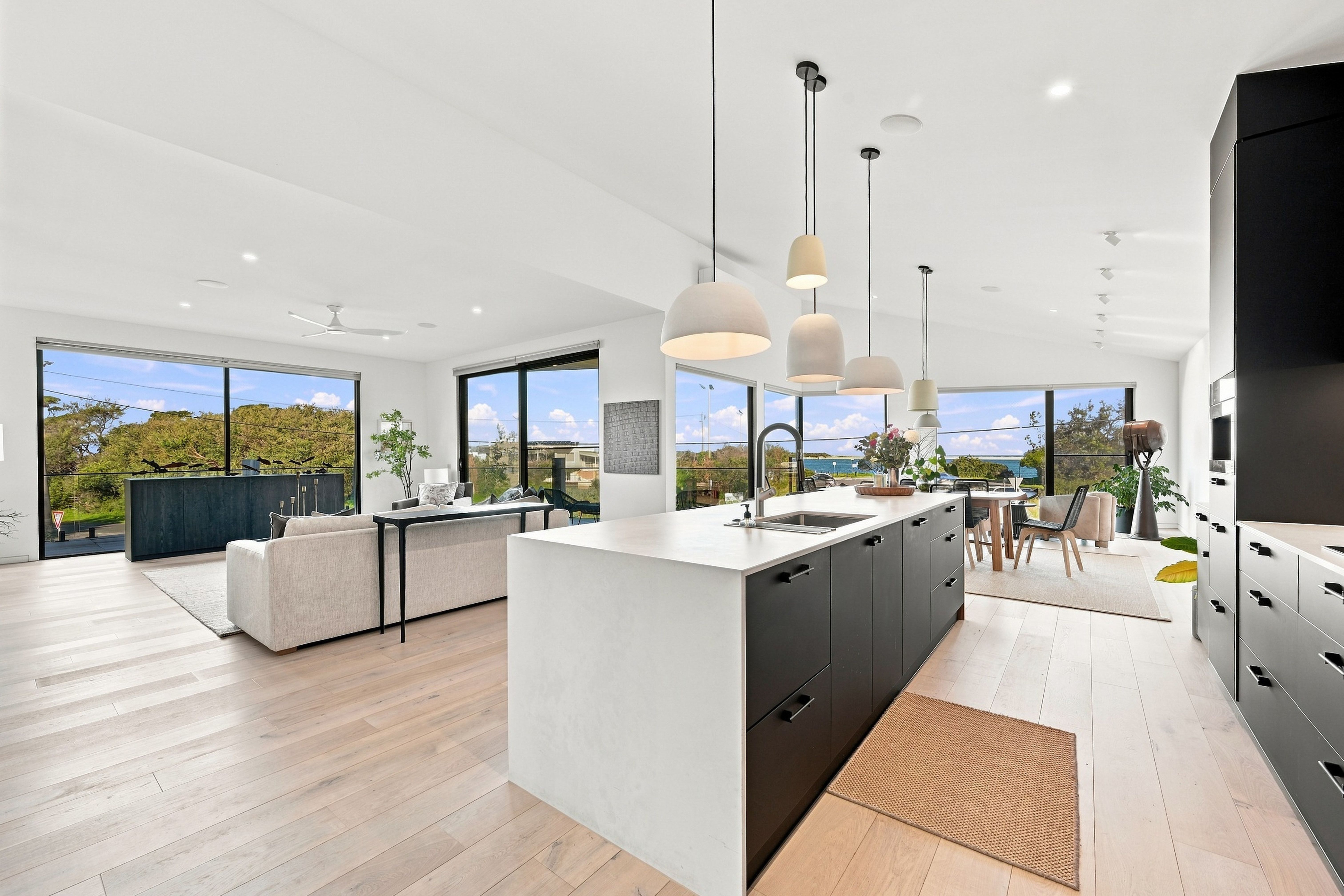17 The Esplanade, Inverloch, VIC 3996