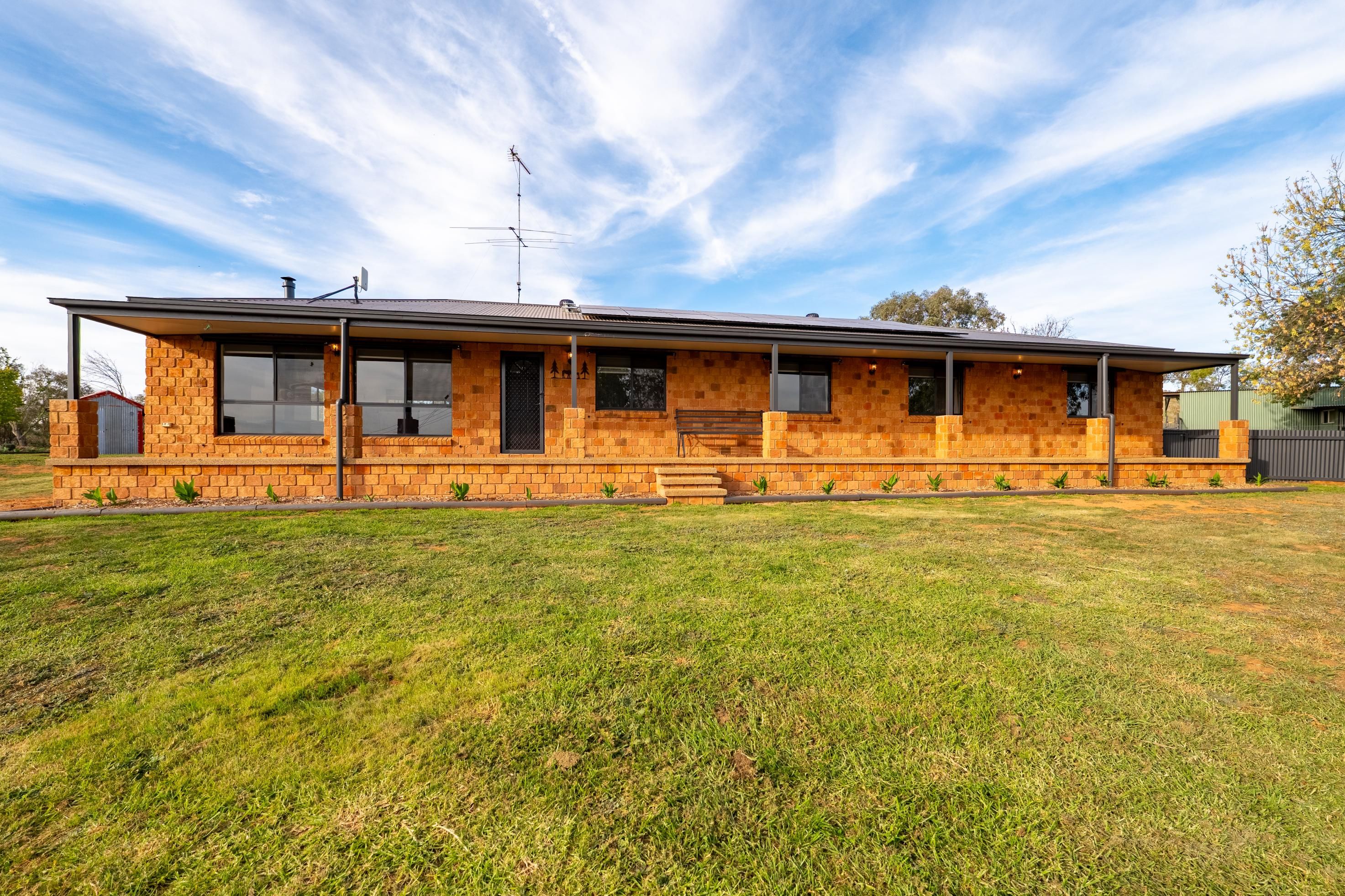 3779 Olympic Highway, Junee, NSW 2663