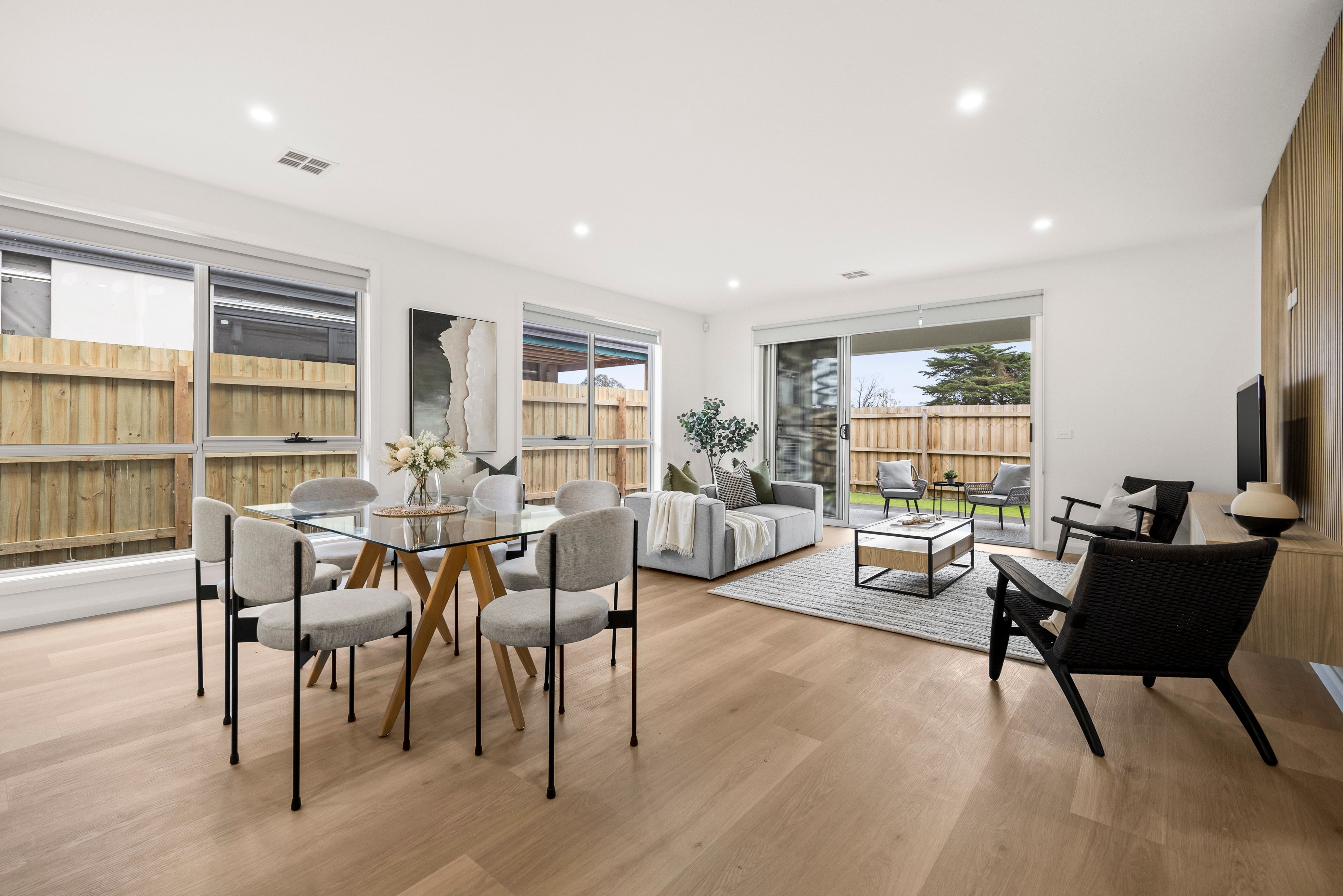 26 Bridgend Street — photo 8 of 15