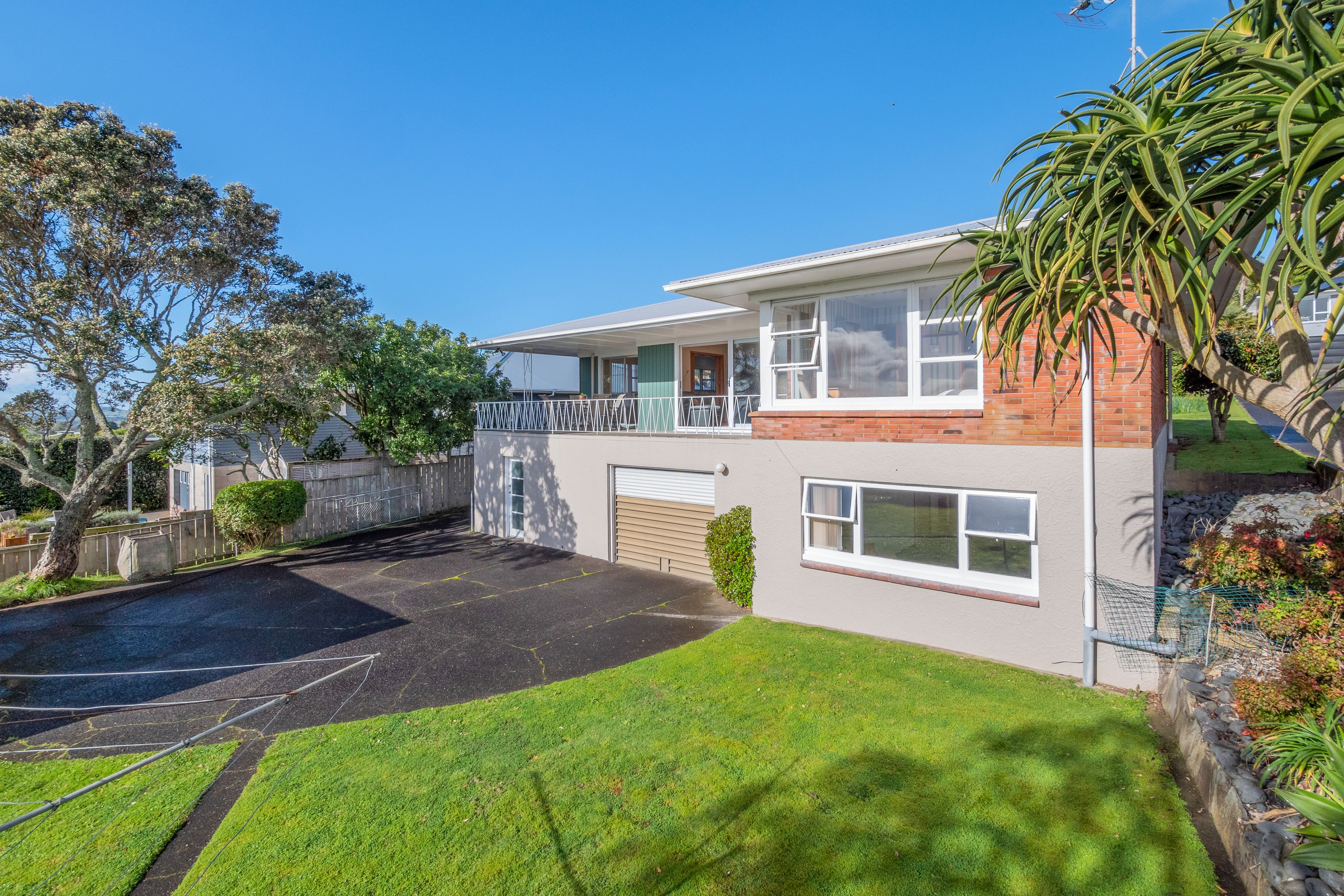 7 Hamlet Place, Pukekohe, Franklin
