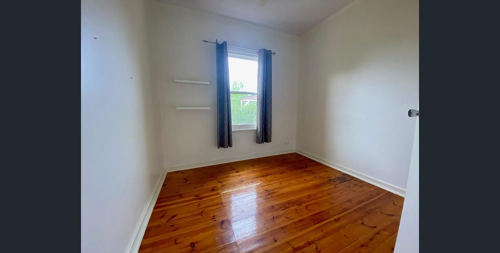 17 Broadbent Terrace — photo 8 of 13