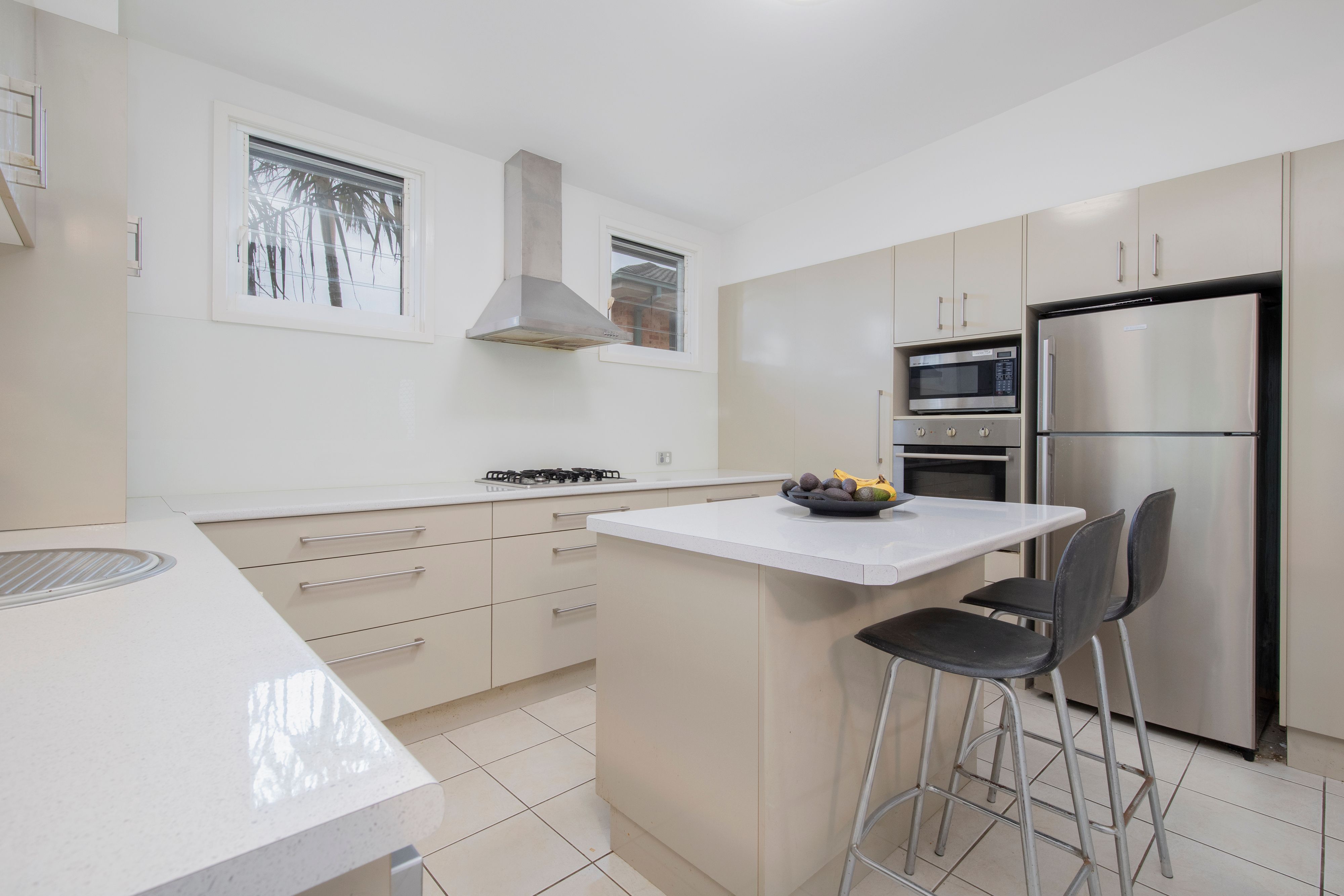 35 Kahibah Road — photo 12 of 17