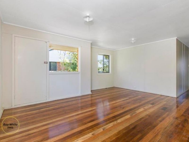 18 Gibbs Street, Riverview, QLD 4303