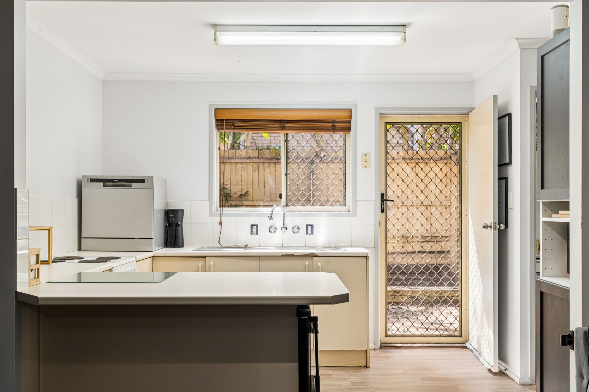 32/709 Kingston Road — photo 8 of 18