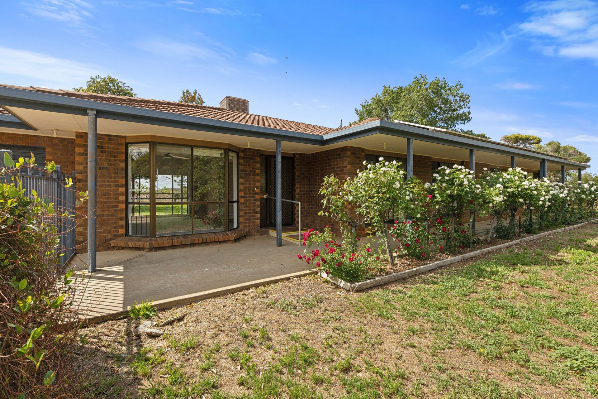 880 Union Road
