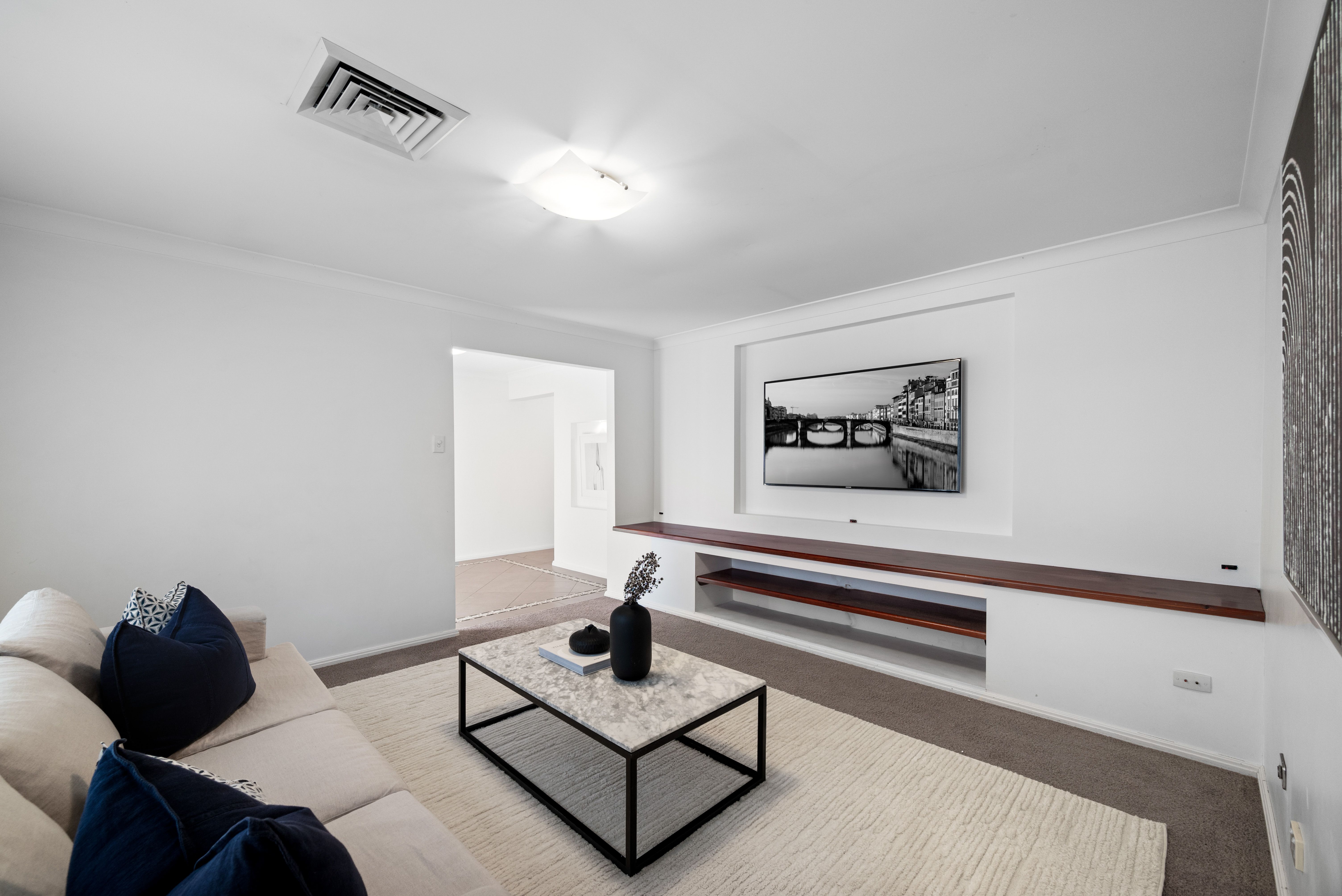 17 Grimes Avenue, Elderslie, NSW 2570