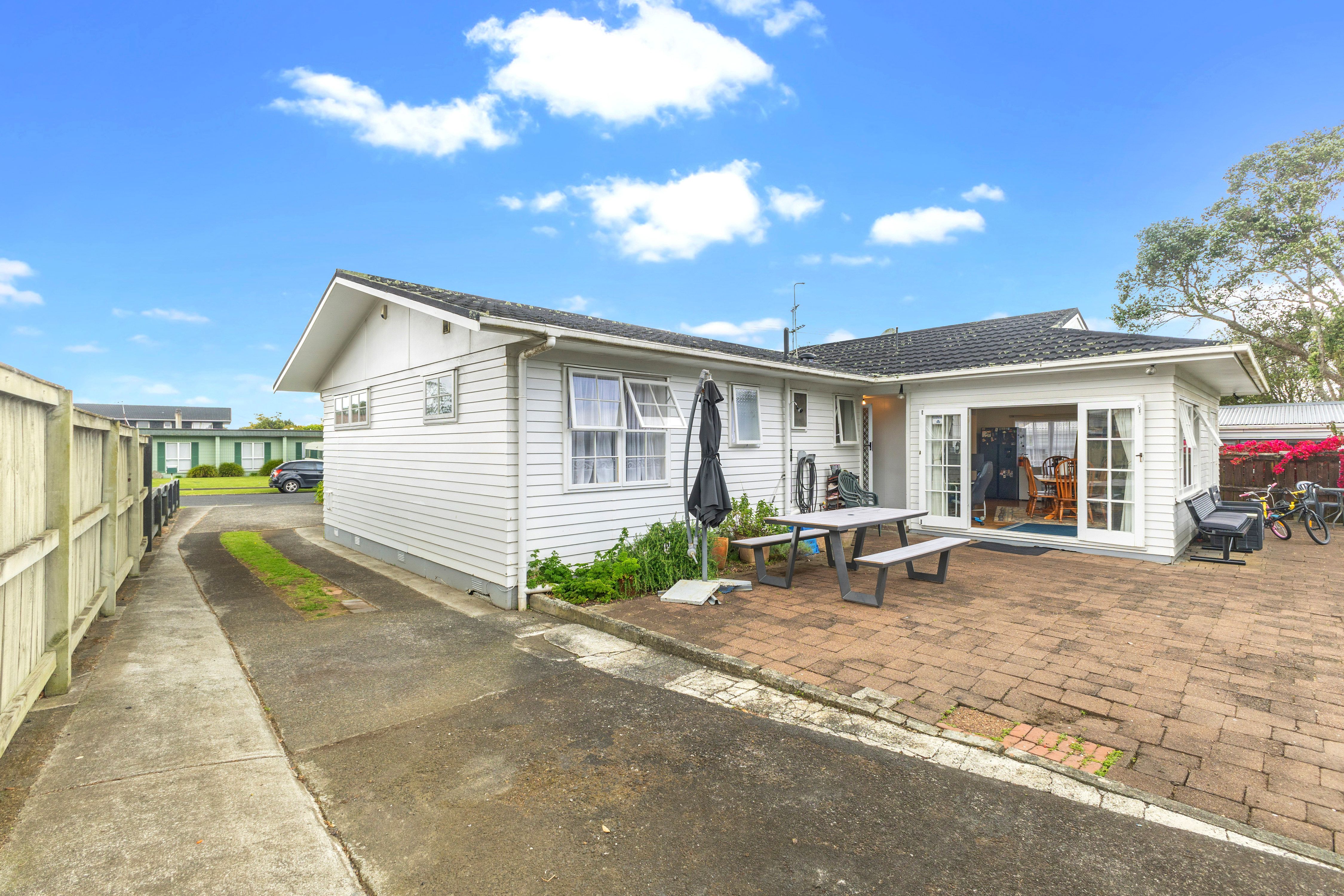 24 Andes Avenue, Mangere Bridge, Manukau City