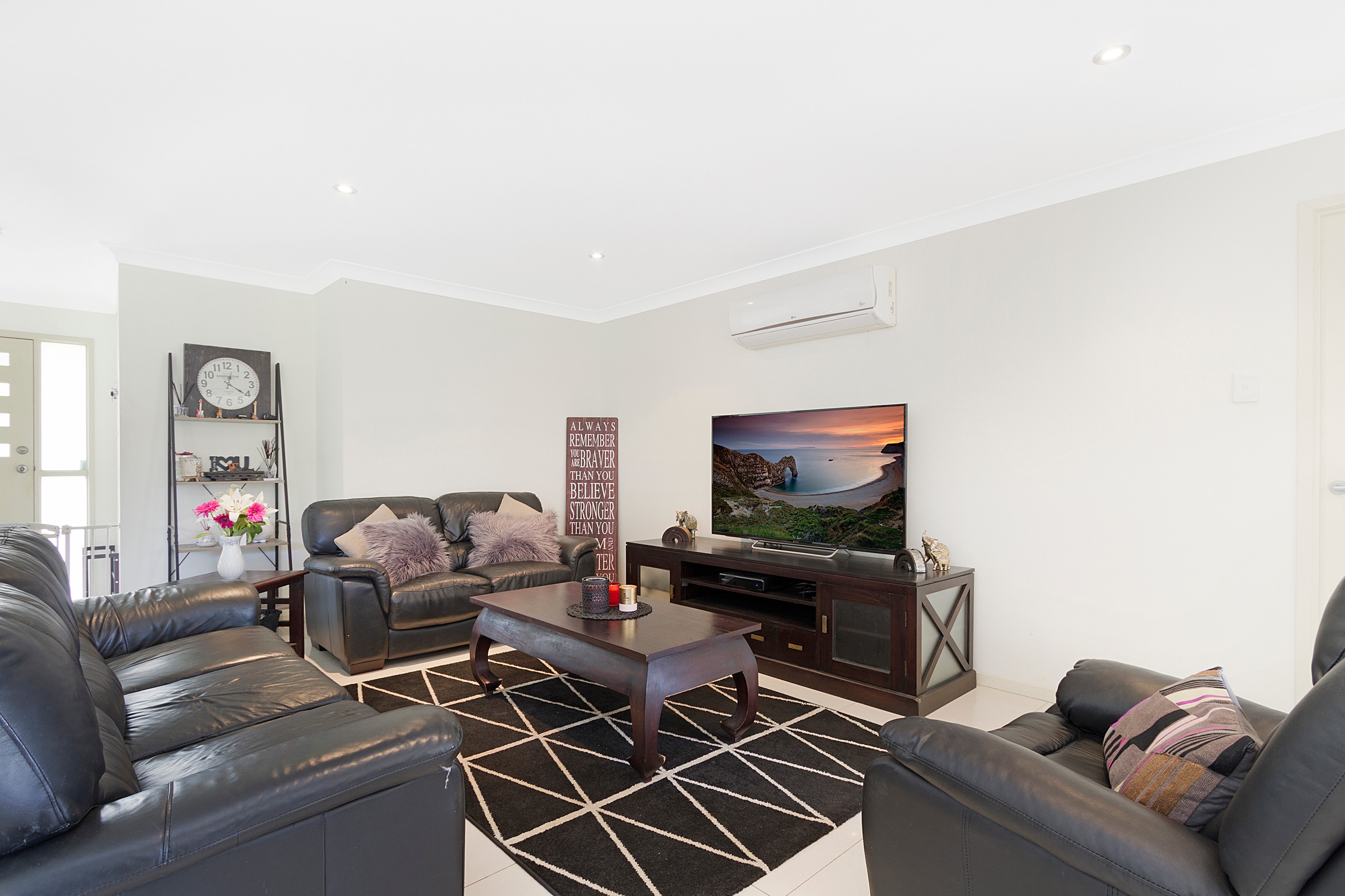 9 Narrell Court, Cashmere, QLD 4500