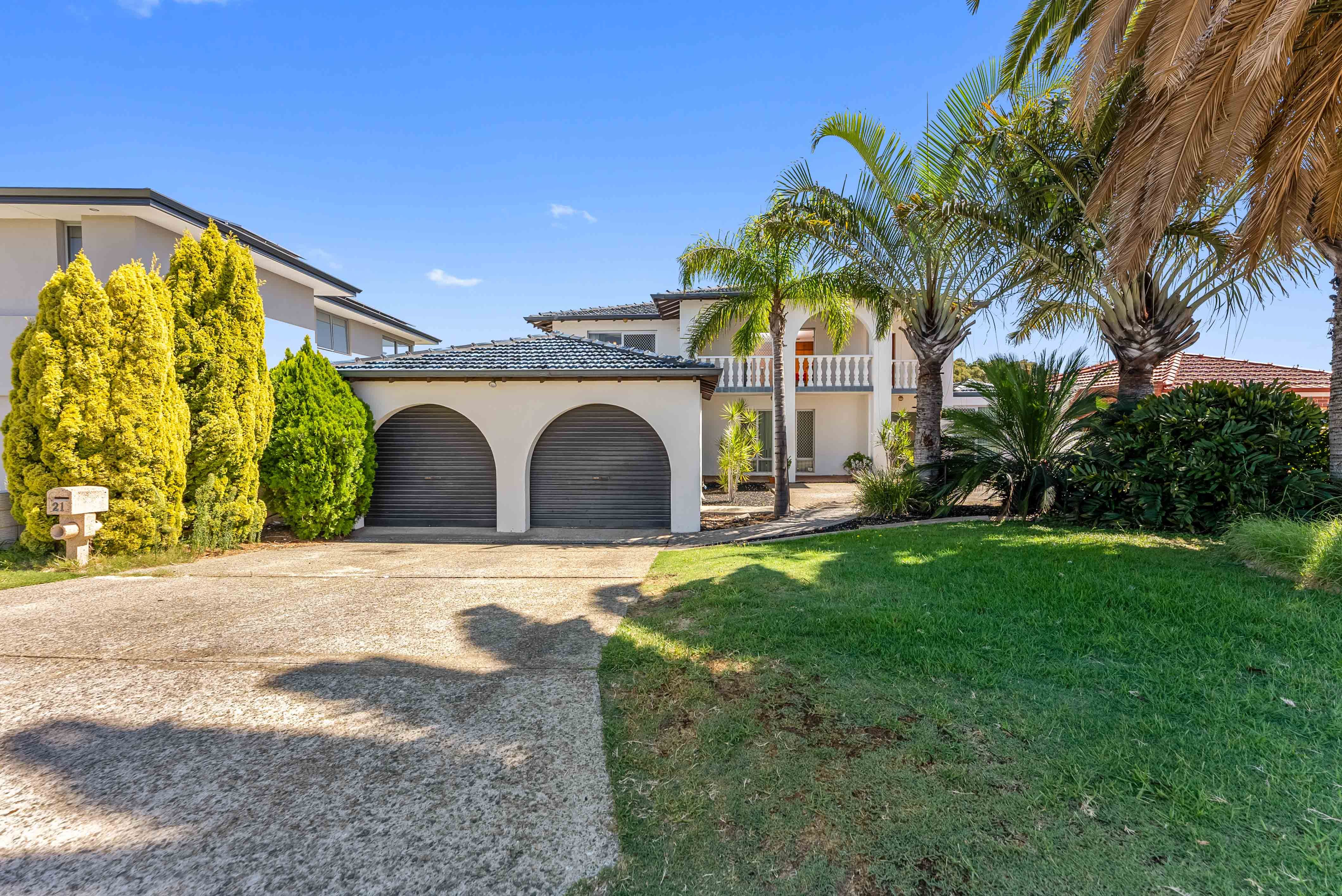 21 Coatelan Drive, Stirling, WA 6021