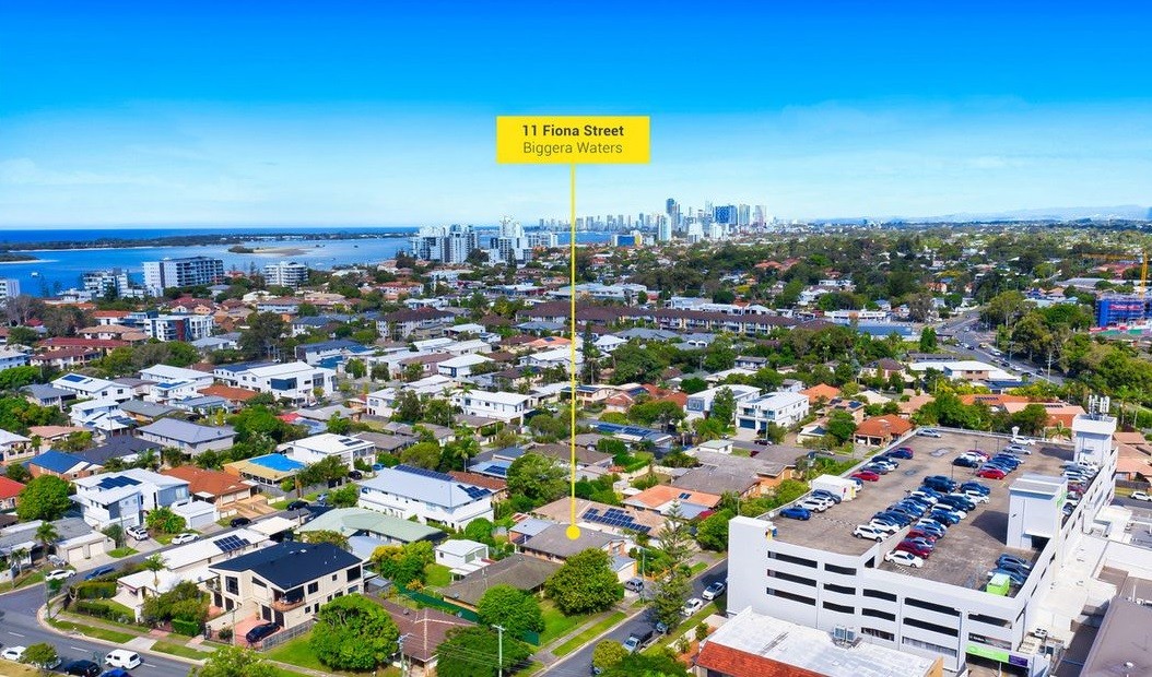 11 Fiona Street, Biggera Waters, QLD 4216