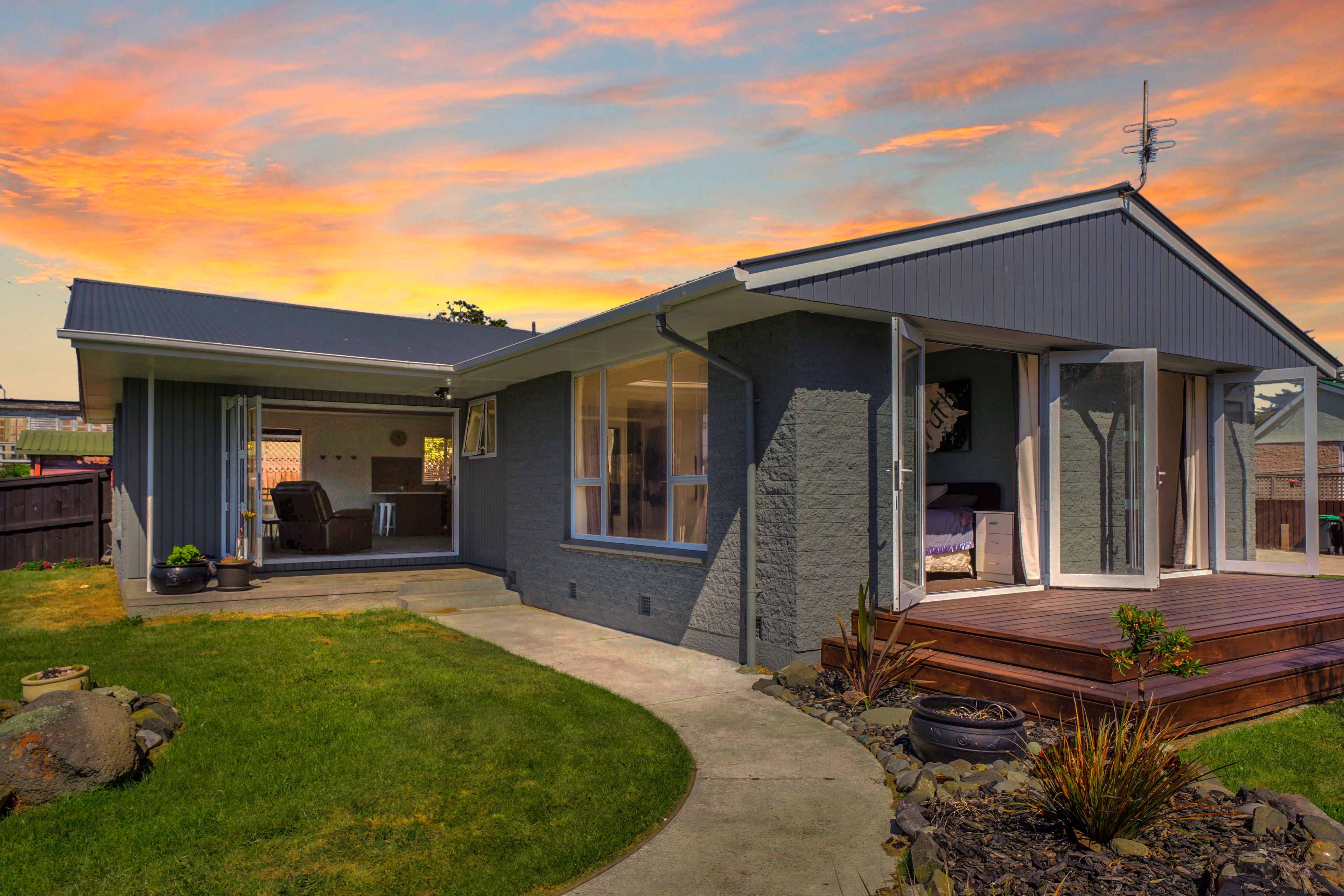 180 Estuary Road, New Brighton, Christchurch City
